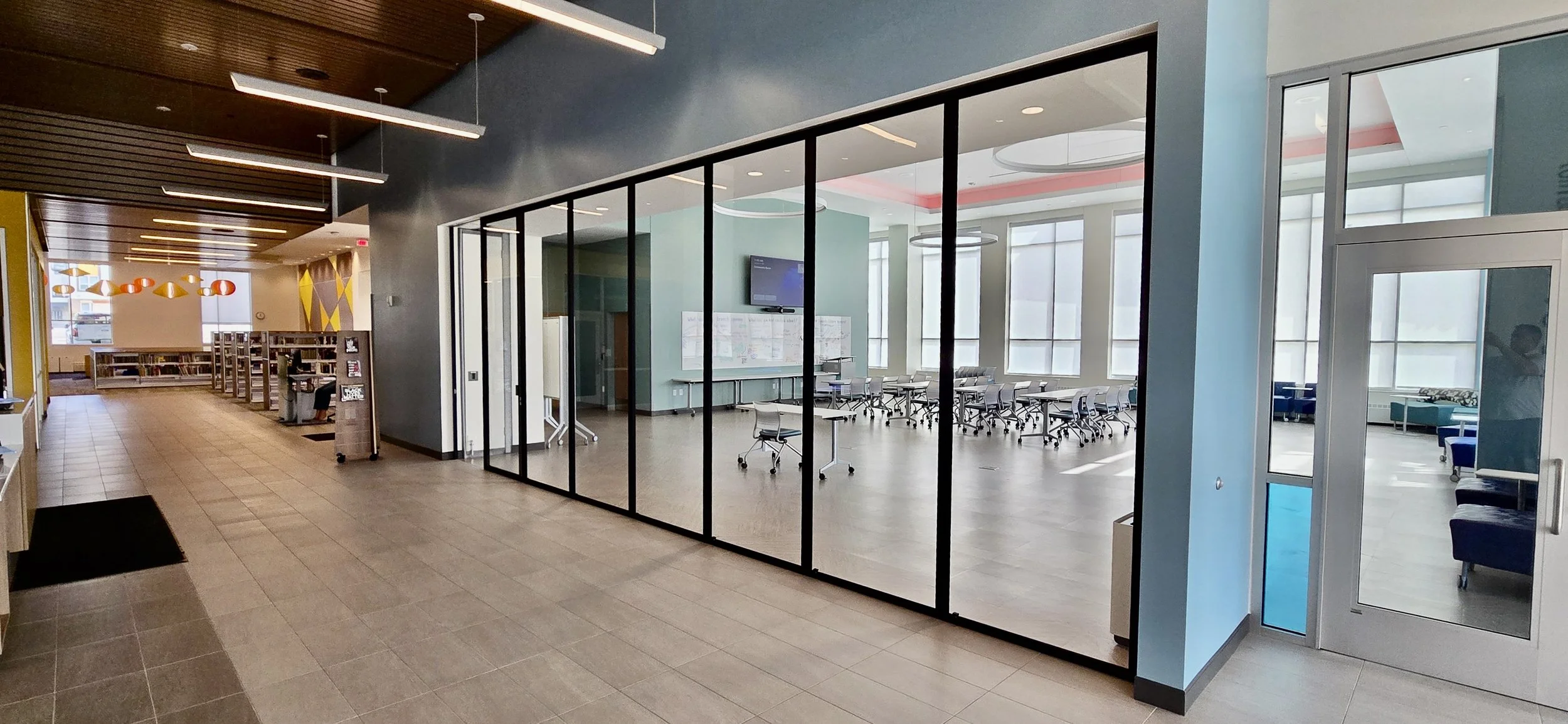 ILLONA moveable glass wall installed by RHL Enterprises at the Martin Luther King branch library, Milwaukee