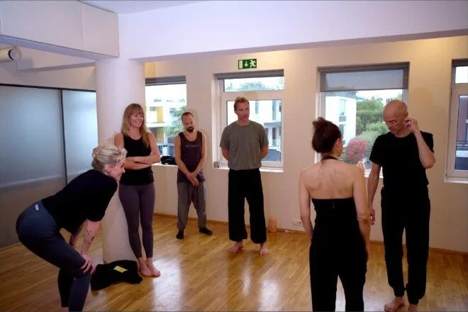 Persónulegt samtal í Art of Yoga