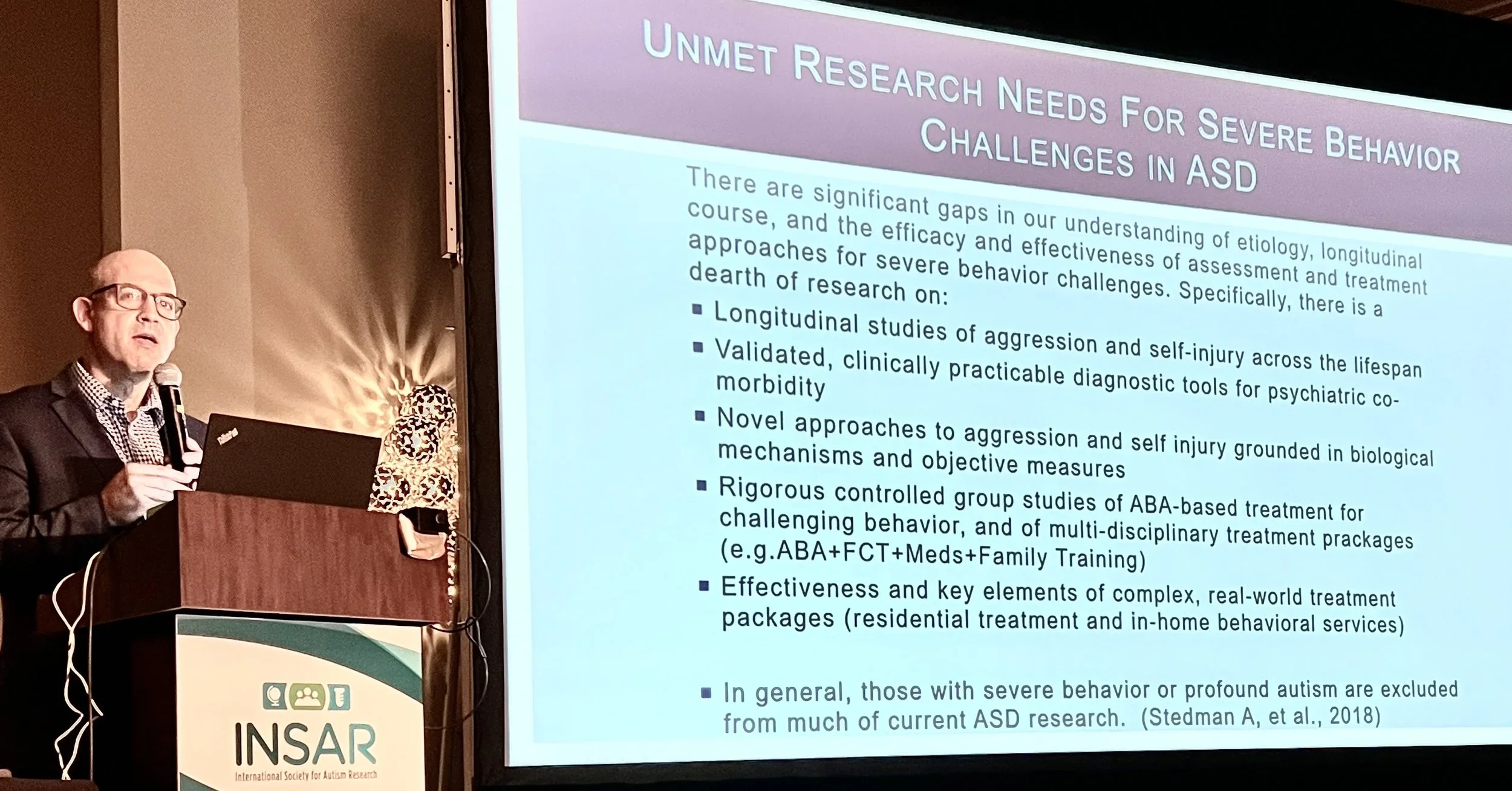  Dr. Matthew Siegel presenting at the SIG on severe behaviors. 