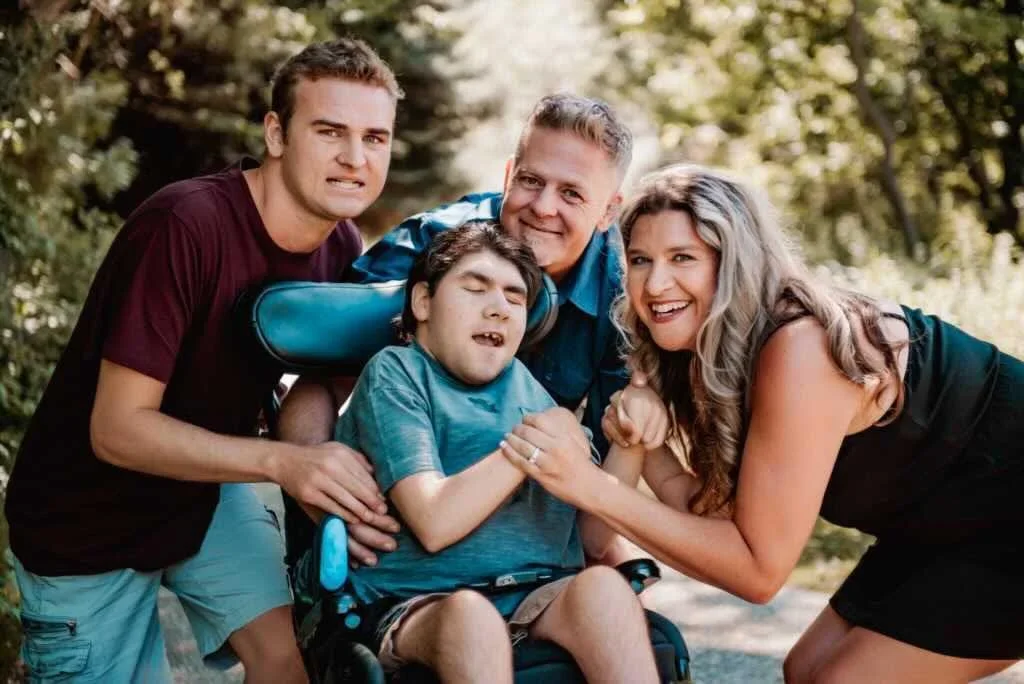  AG and her family 
