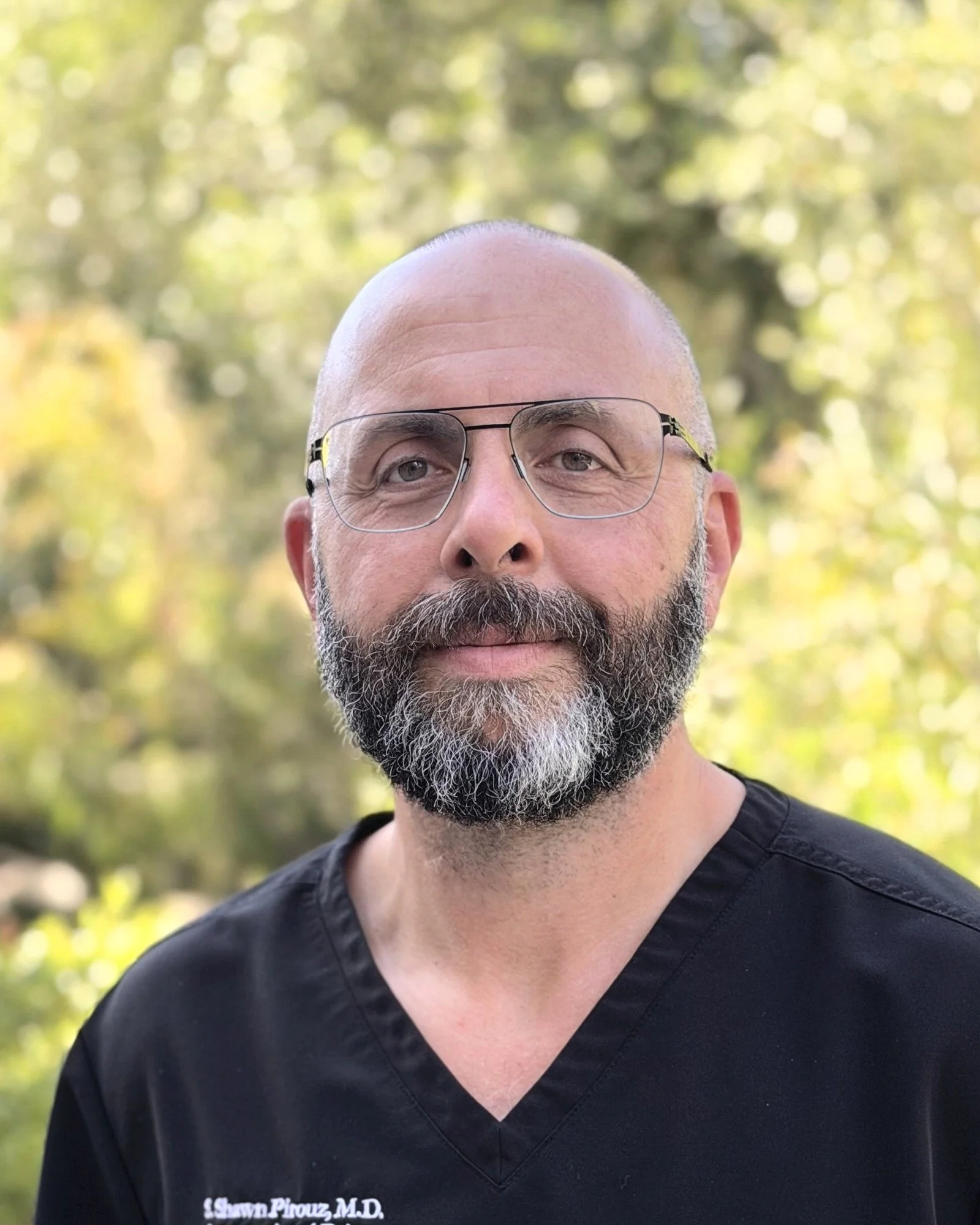Dr Pirouz