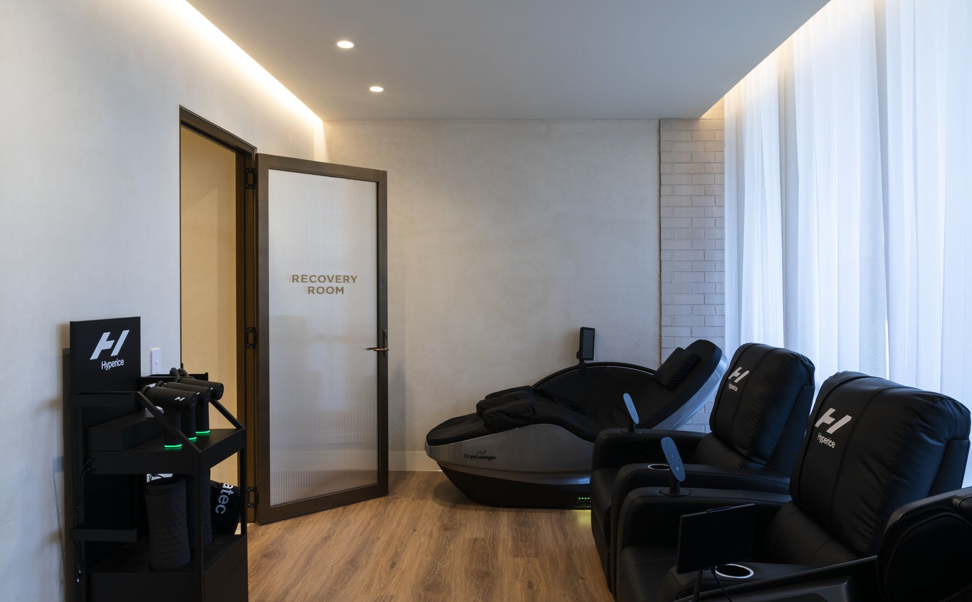 Recovery lounge
