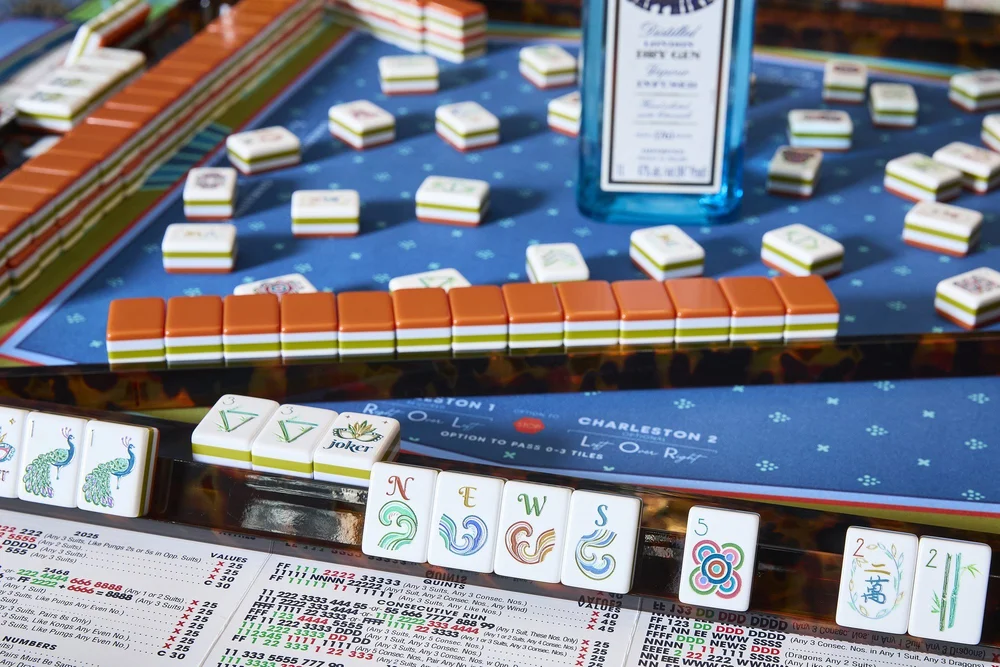 Oh My Mahjong Sierra mahjong tiles at the table: Sierra on the Oh My Mahjong SoHo mat · photo: Oh My Mahjong