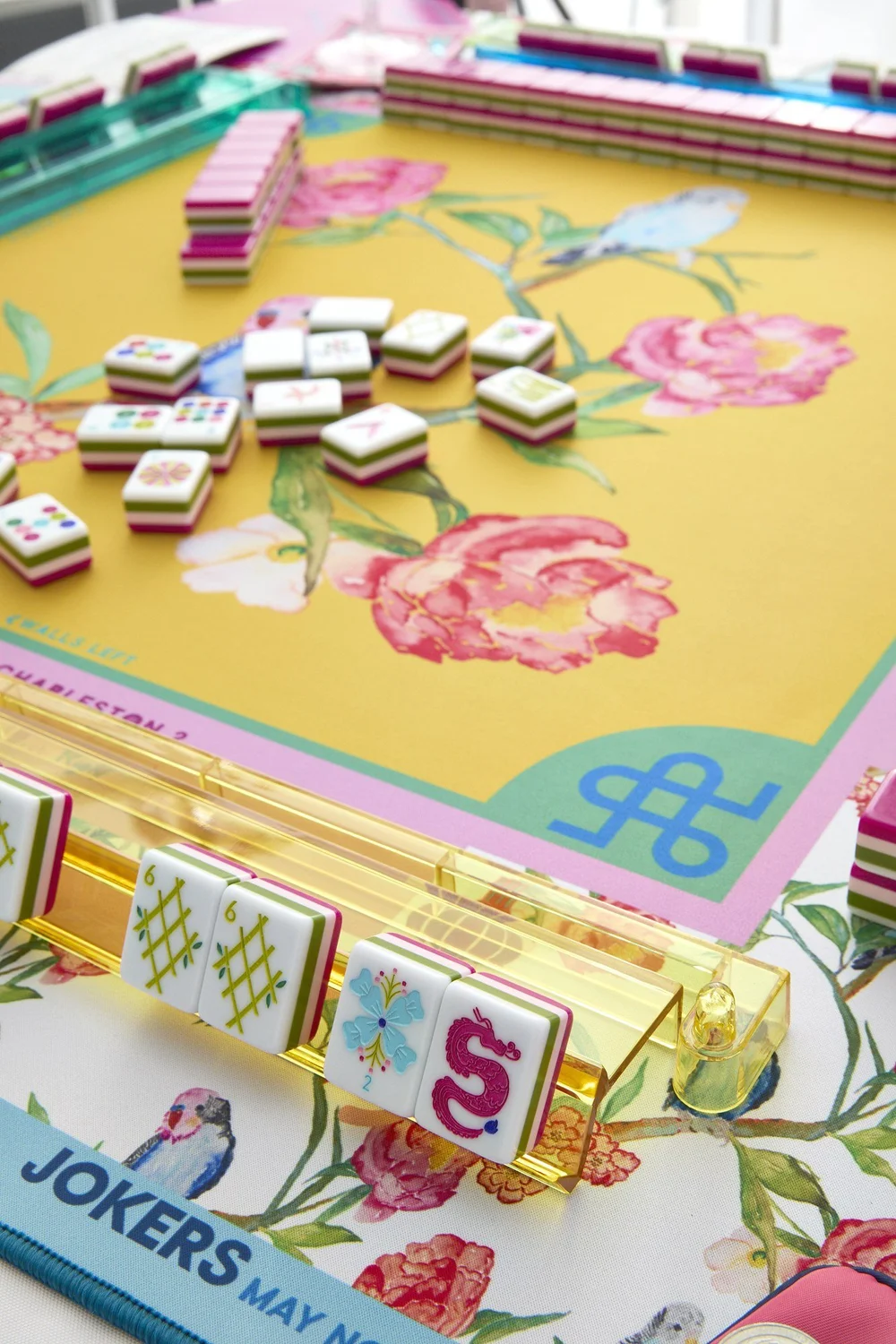 Oh My Mahjong Dandy mahjong tiles at the table: Dandy on the Oh My Mahjong Spring Fling mat · photo: Oh My Mahjong