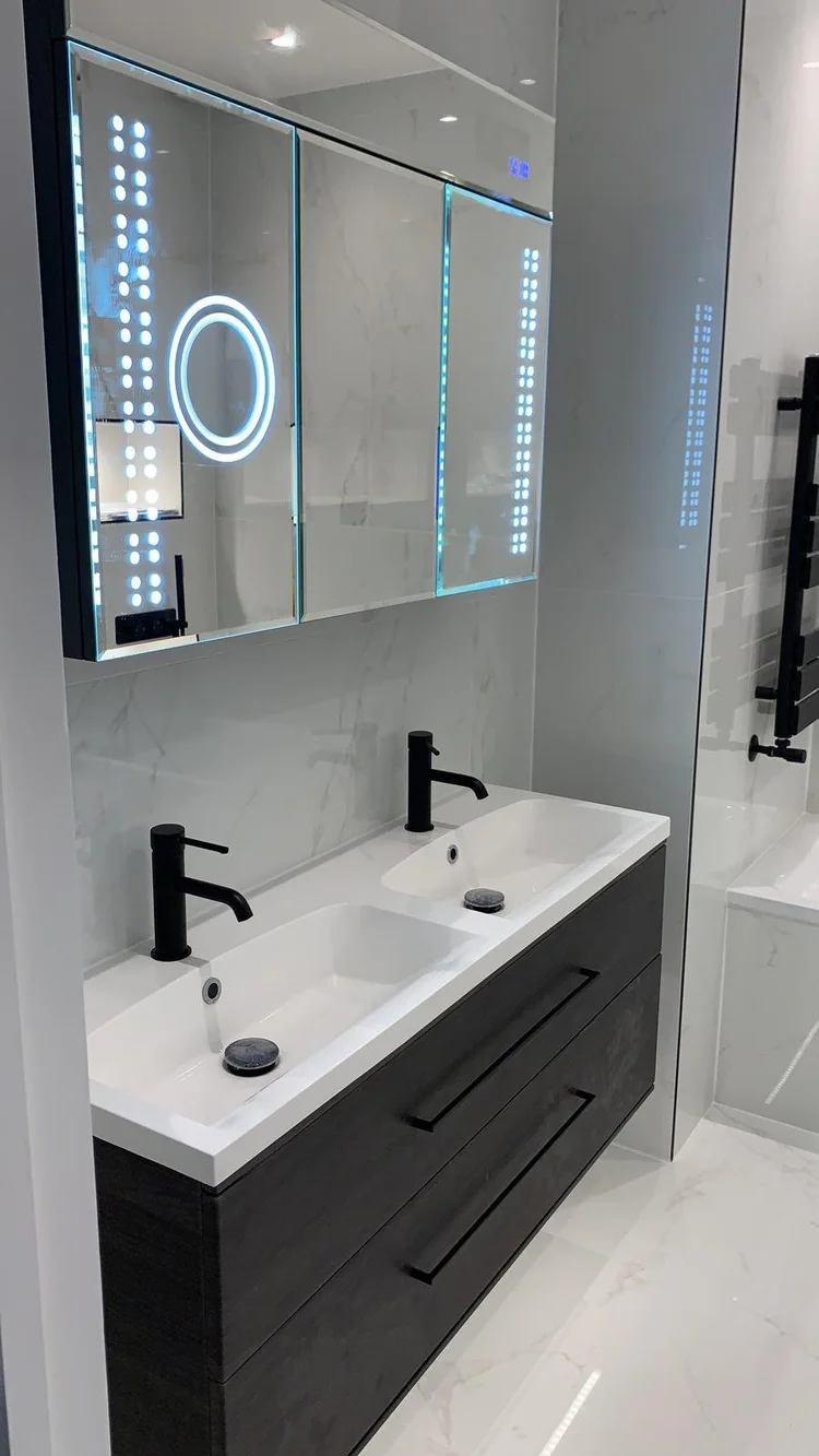 Bathroom refurbishment in Wimbledon by RELM Interiors