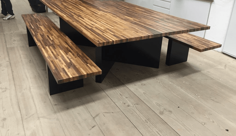 Dining & table-tennis table by RELM Interiors