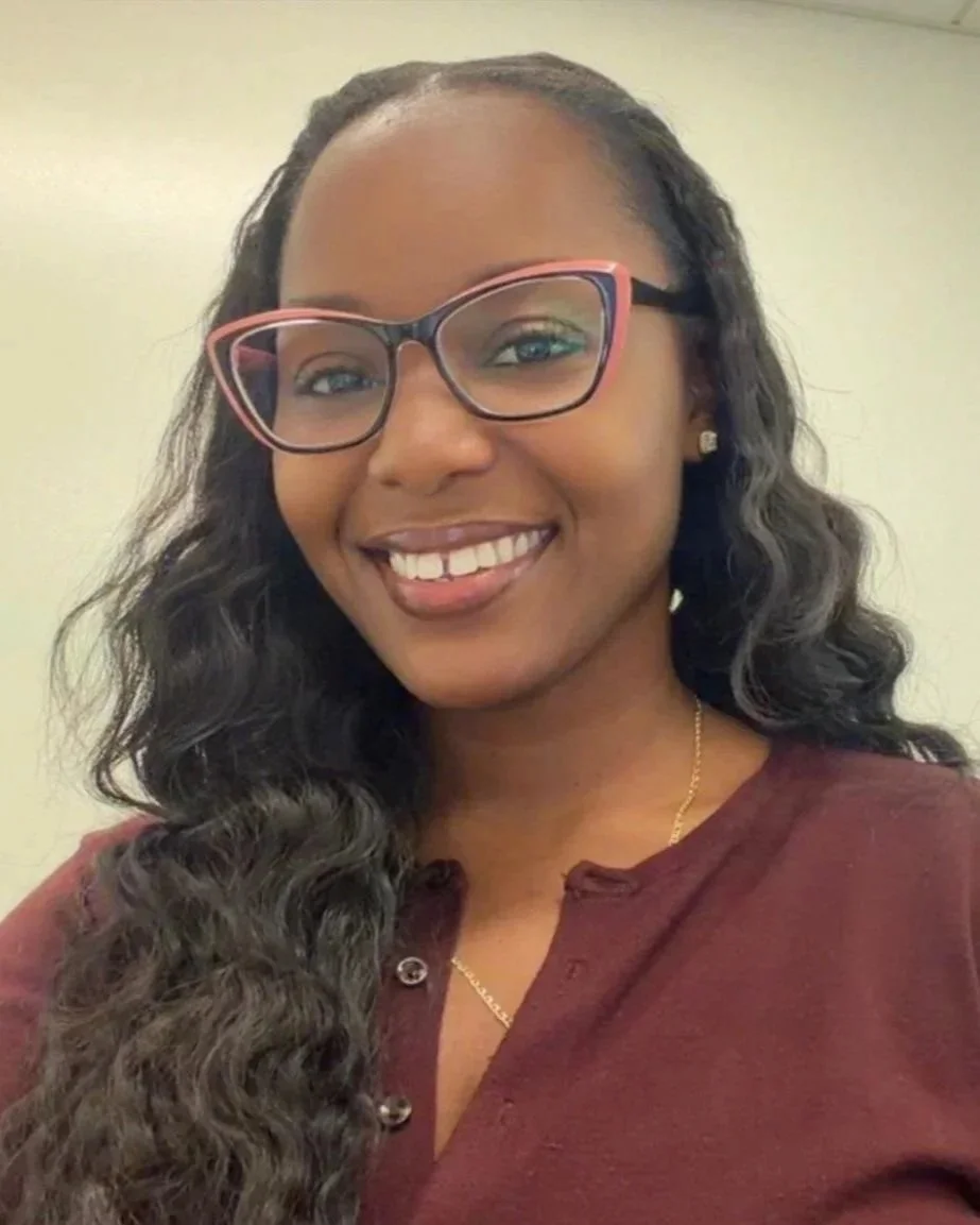 Black woman mentor in conversation, representing culturally competent workforce development