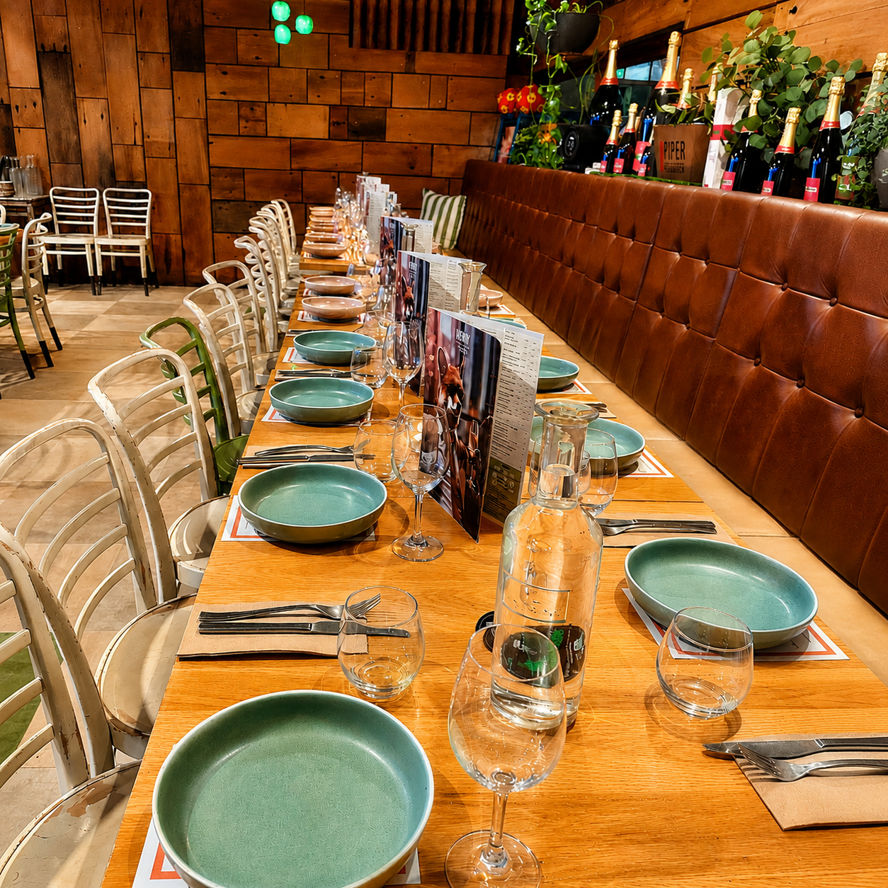 Book a table at South Wharf Restaurants