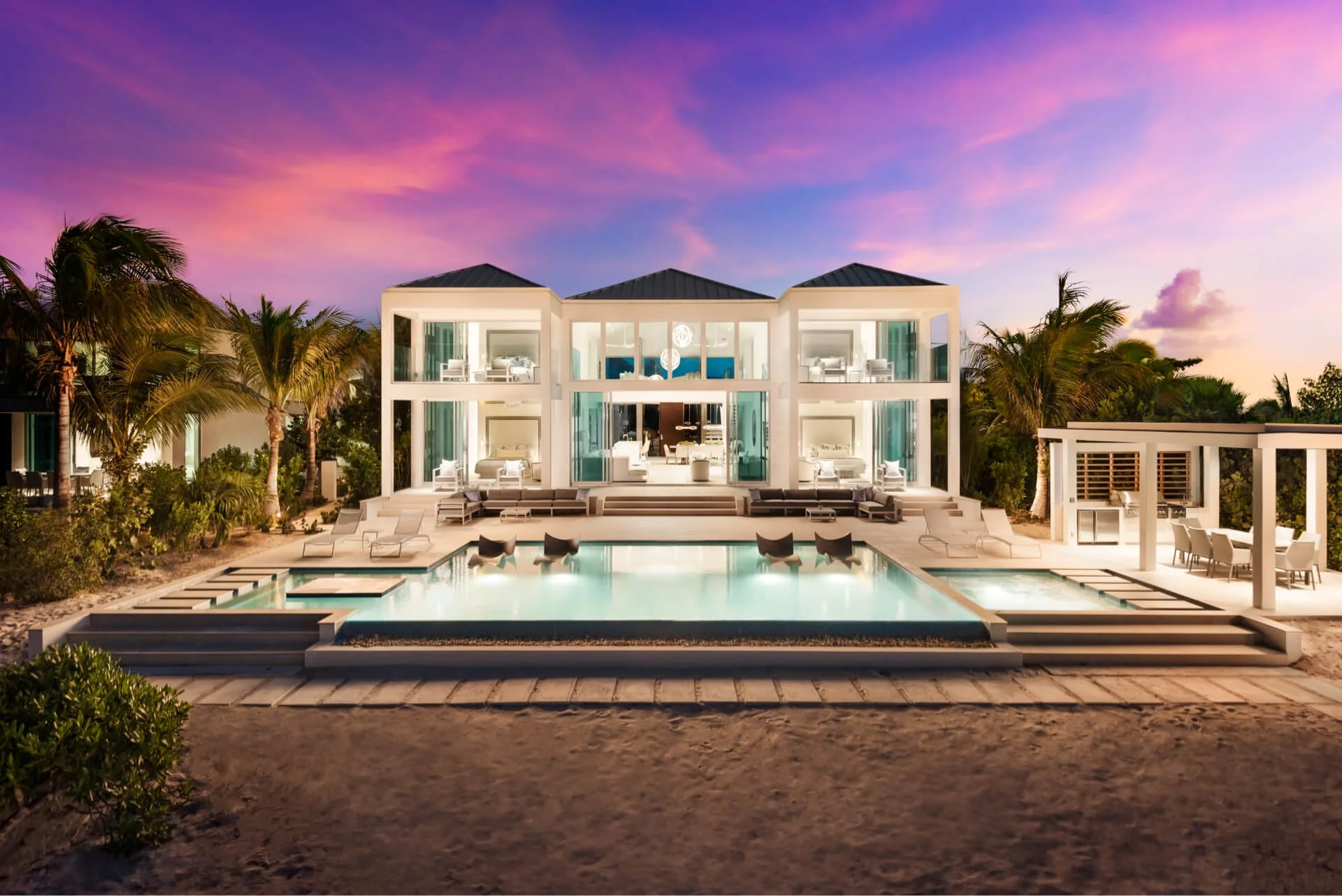 Private Villa & Hotel Buyouts