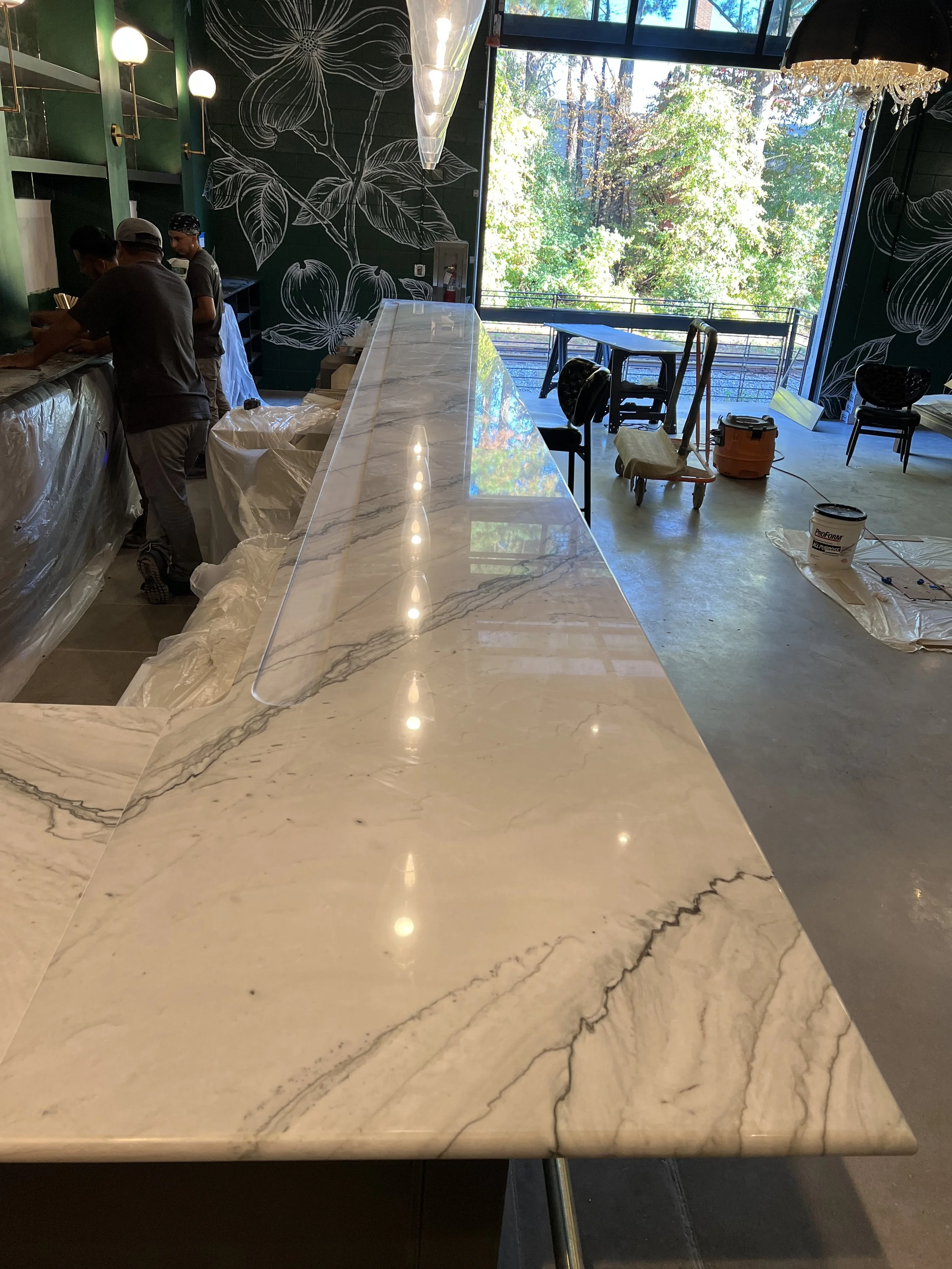 Commercial Bar Quartzite Drink Rail