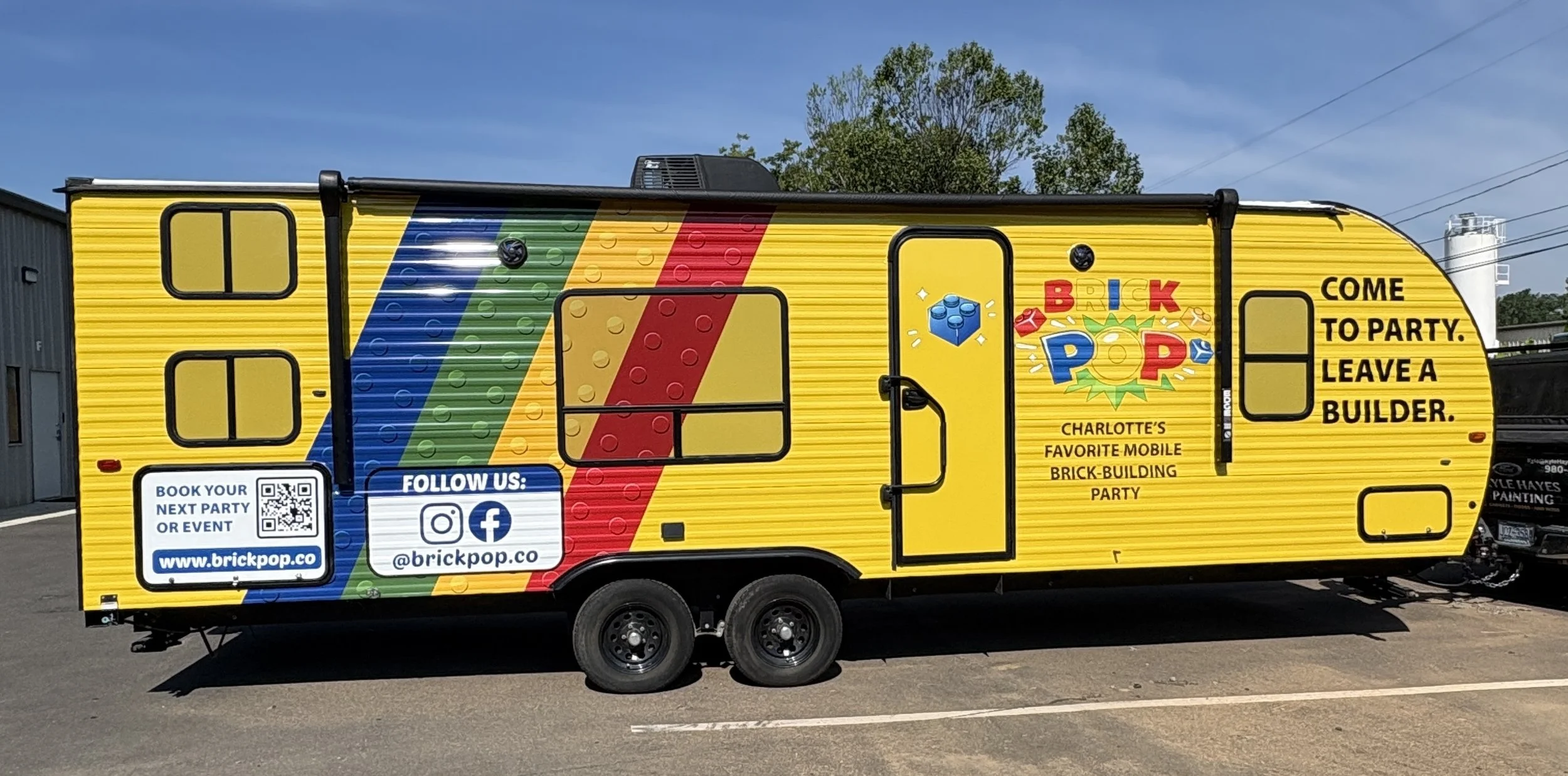 Brick POP Mobile LEGO Party Trailer