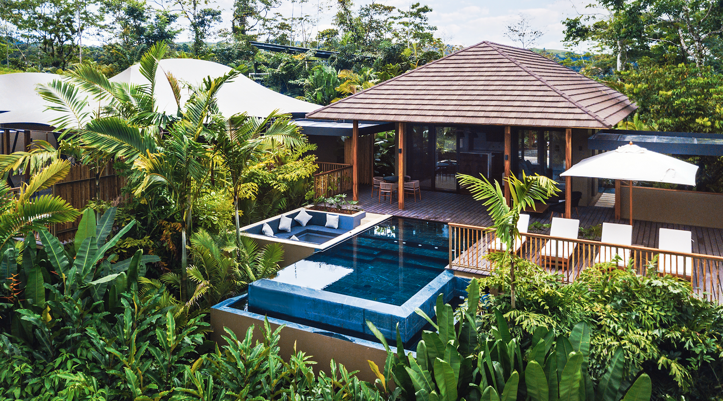 House with pool