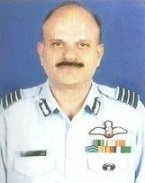 Group Captain who commanded the air-defence signal unit responsible, in the words of his 2011 citation, for “the entire southern peninsula south of Bangalore till the island nation of Sri Lanka”, April 2008 to April 2010; the unit fused the pictures of its forward radars and became the IACCS node for the South. Portrait of Gabriel Raymond Rueben in Indian Air Force uniform