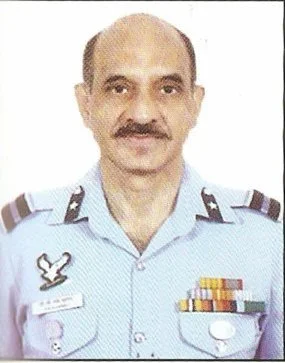 The senior fighter controller whose citation places him in the Core Advisory Group for Project Drishti and credits him with bringing the INDRA radars into service; later an air commodore. Portrait of Vinod Kumar Singh Yadav in Indian Air Force uniform