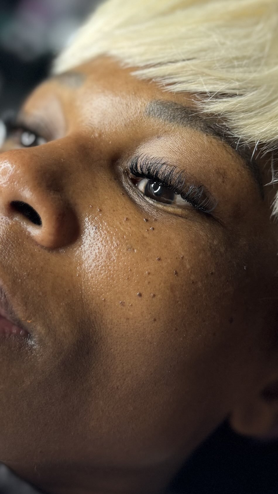 Book a Classic lash look!