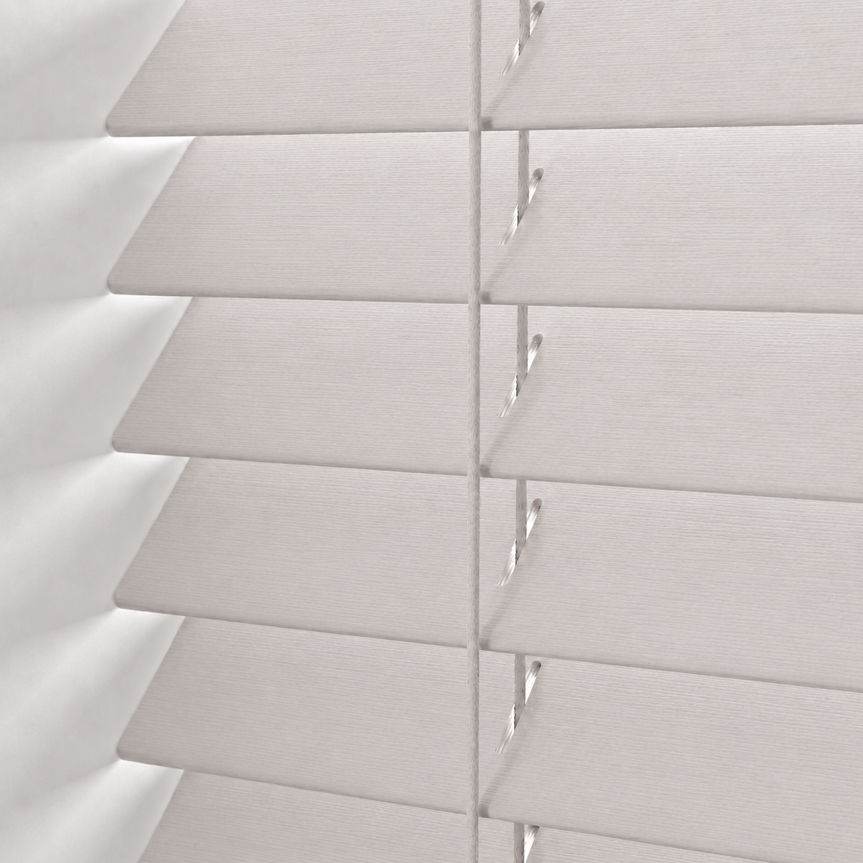 LIGN P1 Series Cloud FW311 Faux Wood Blinds