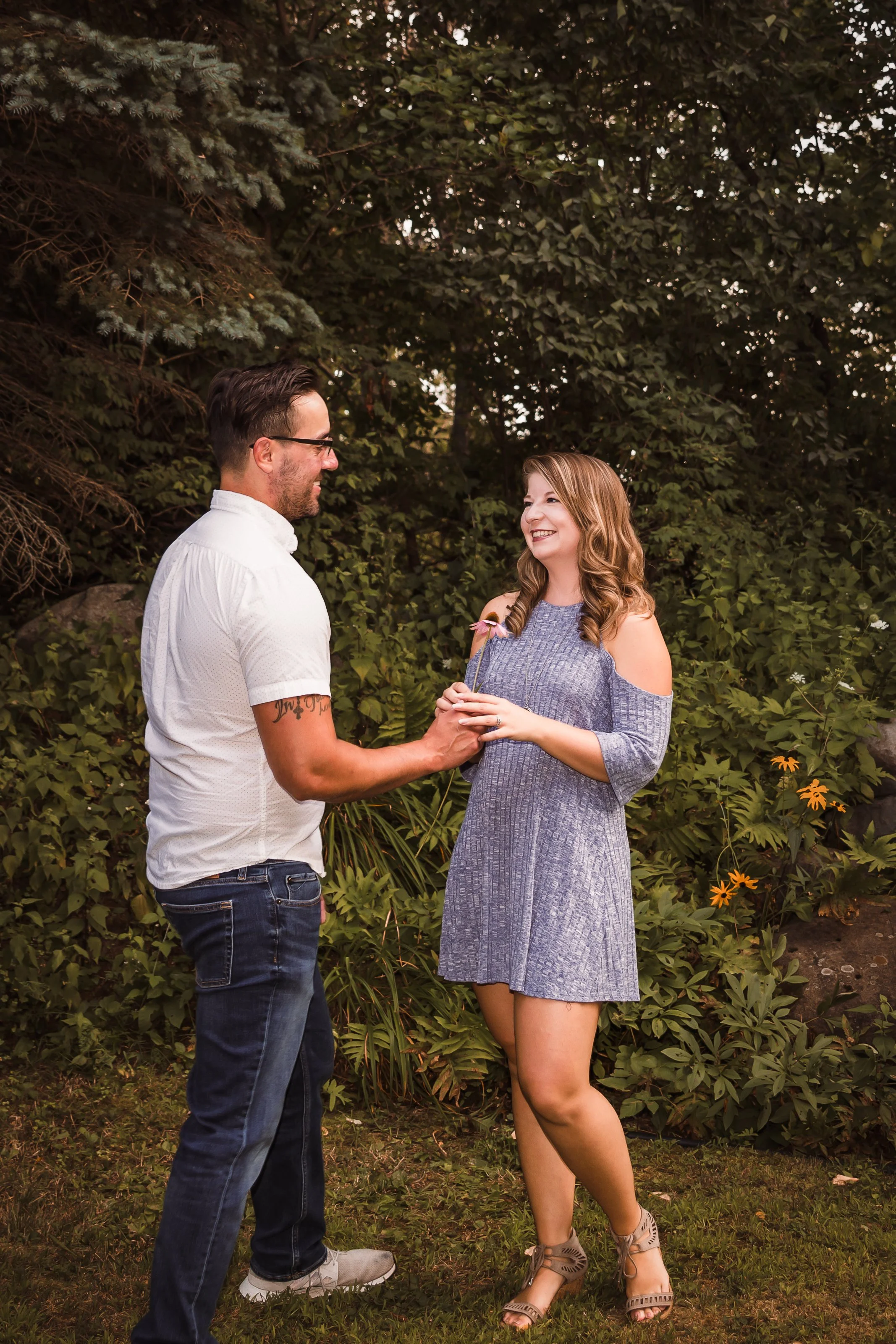 Lifestyle session in golden hour