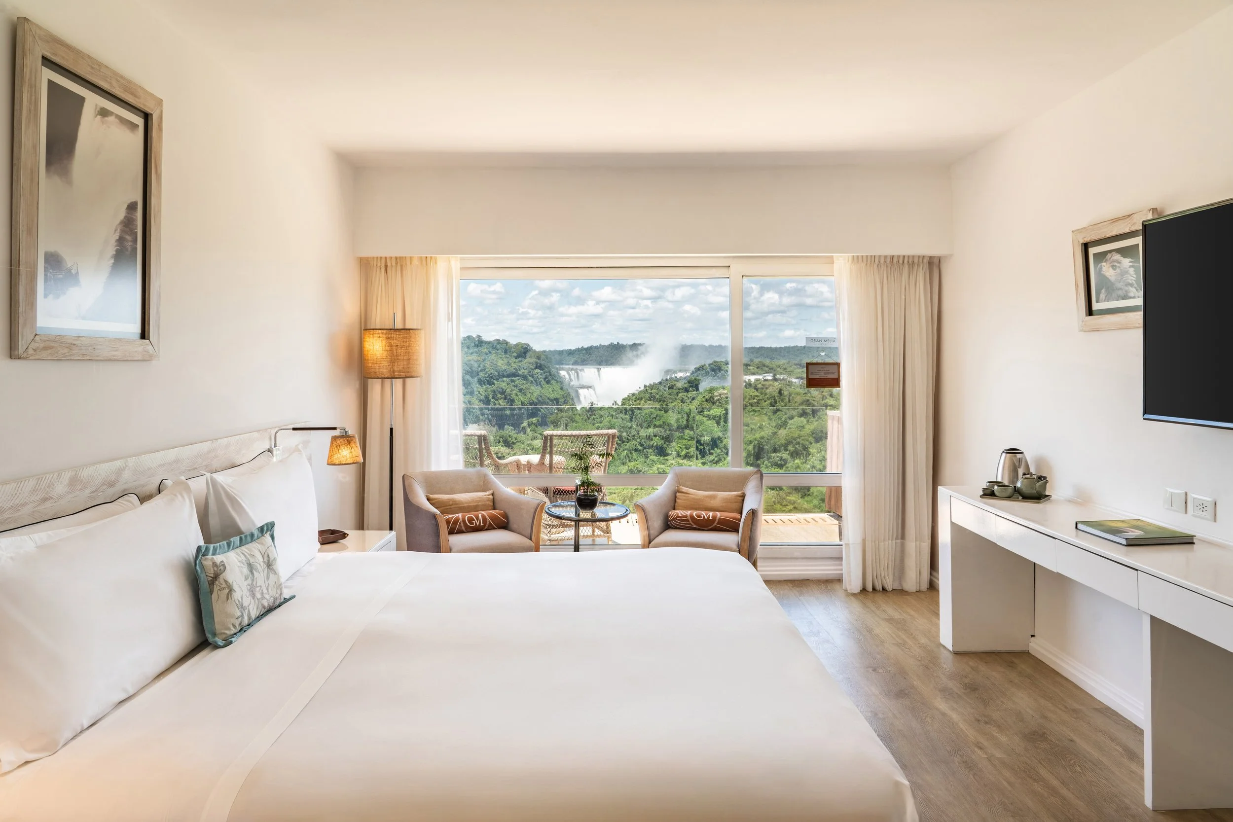 Suite at Gran Meliá Iguazú with a view towards Iguazú Falls