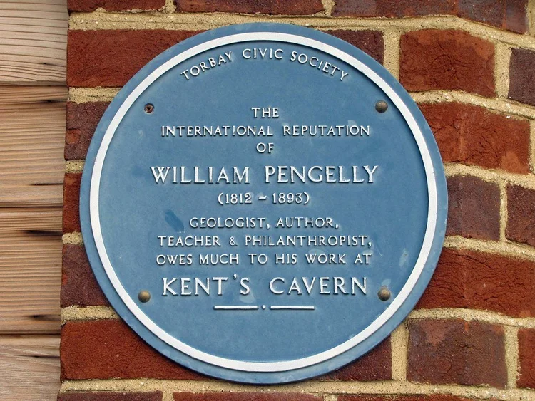 Torbay Civic Society blue plaque for William Pengelly at Kents Cavern.