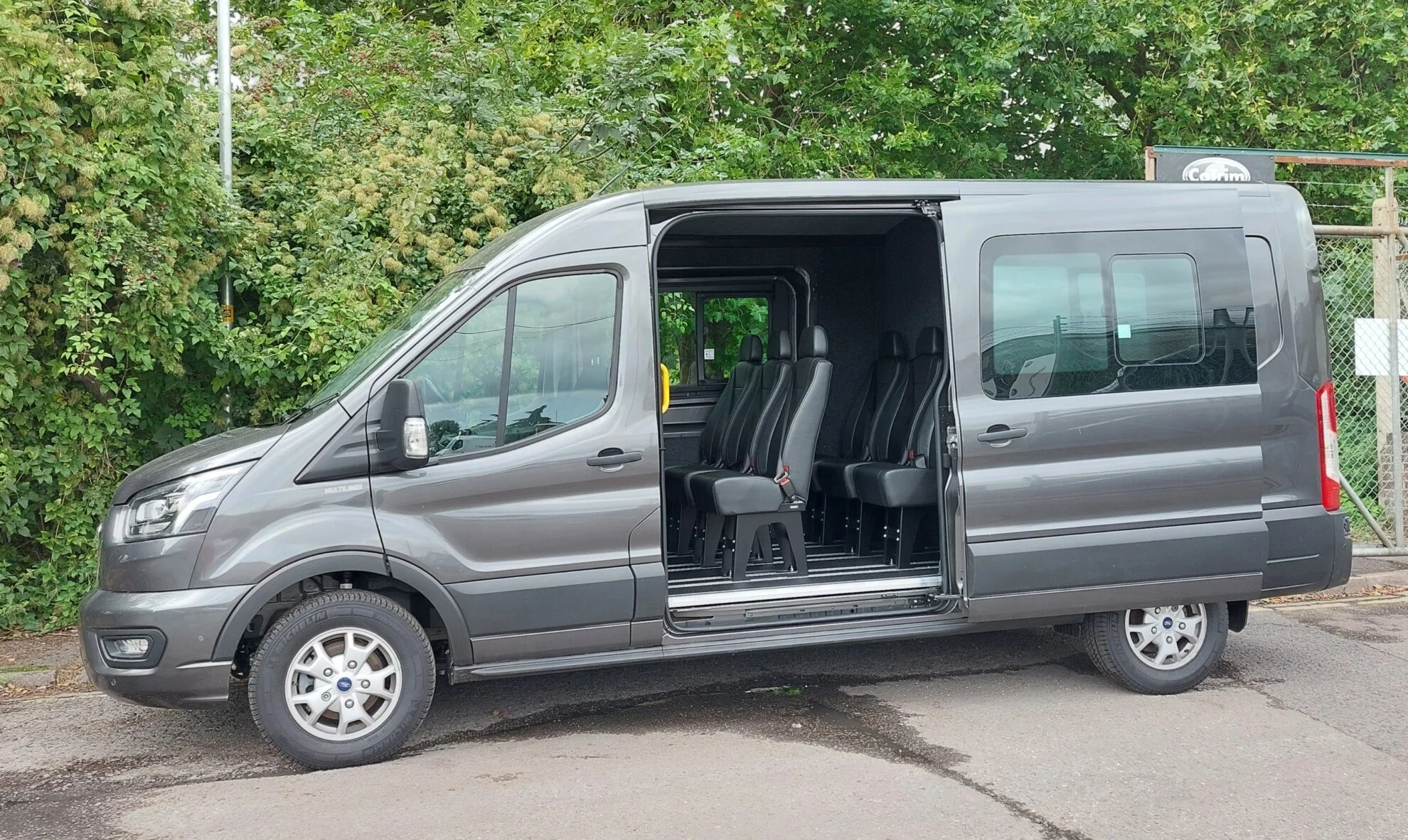 Van cleaning mobile London Transit Sprinter