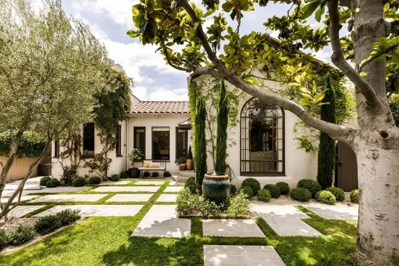 6570 Colgate Ave exterior, Beverly Grove