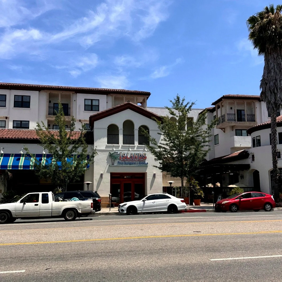 Islands restaurant in Sherman Oaks