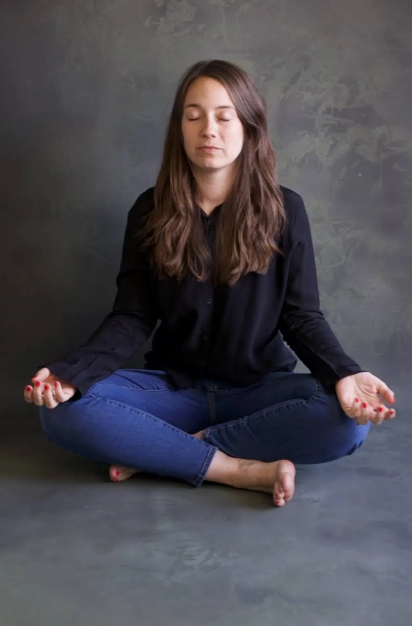 Noa Stisin, speaker and educator