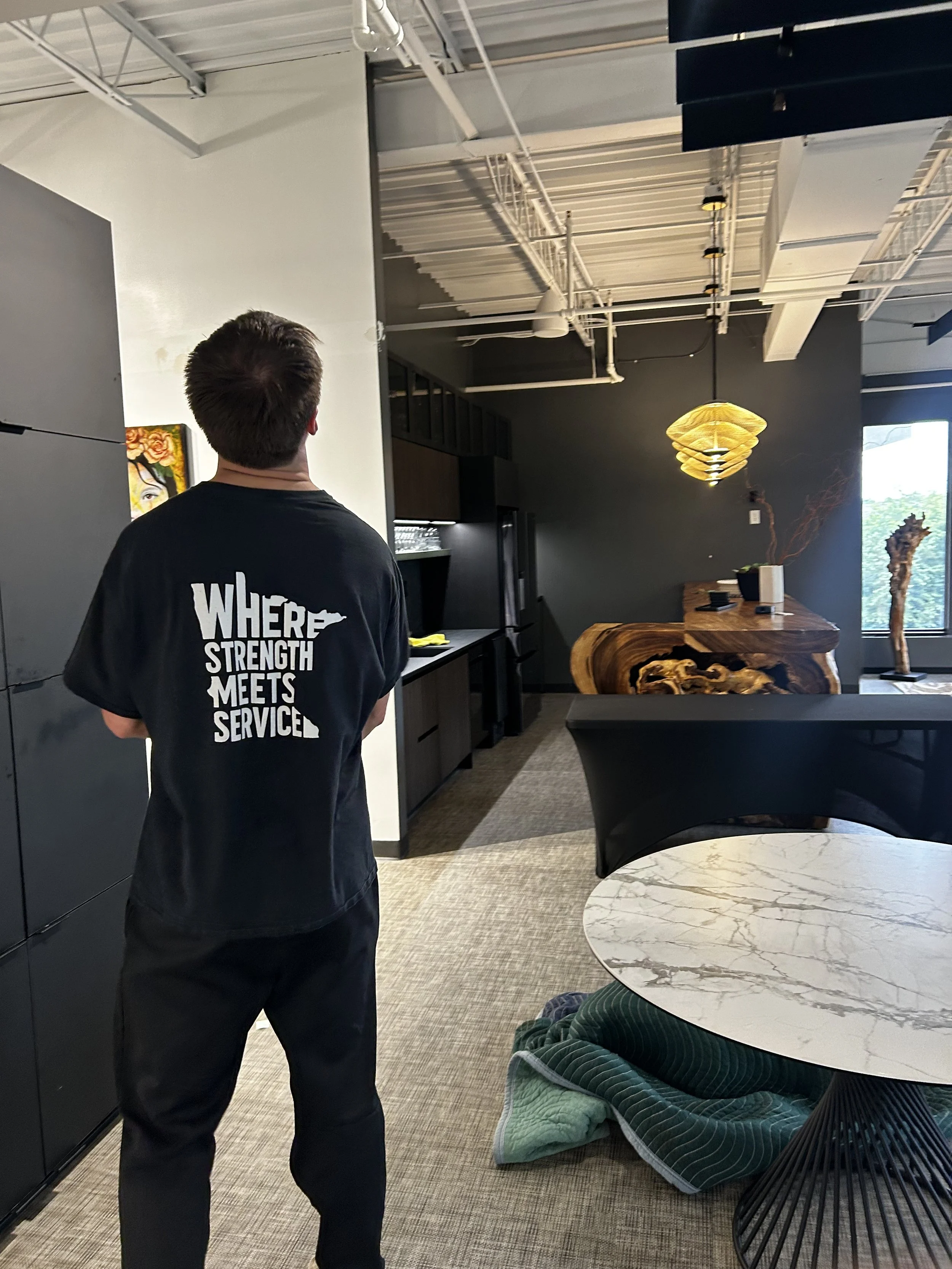 Collegiate Power Movers crew on a Minnesota moving job