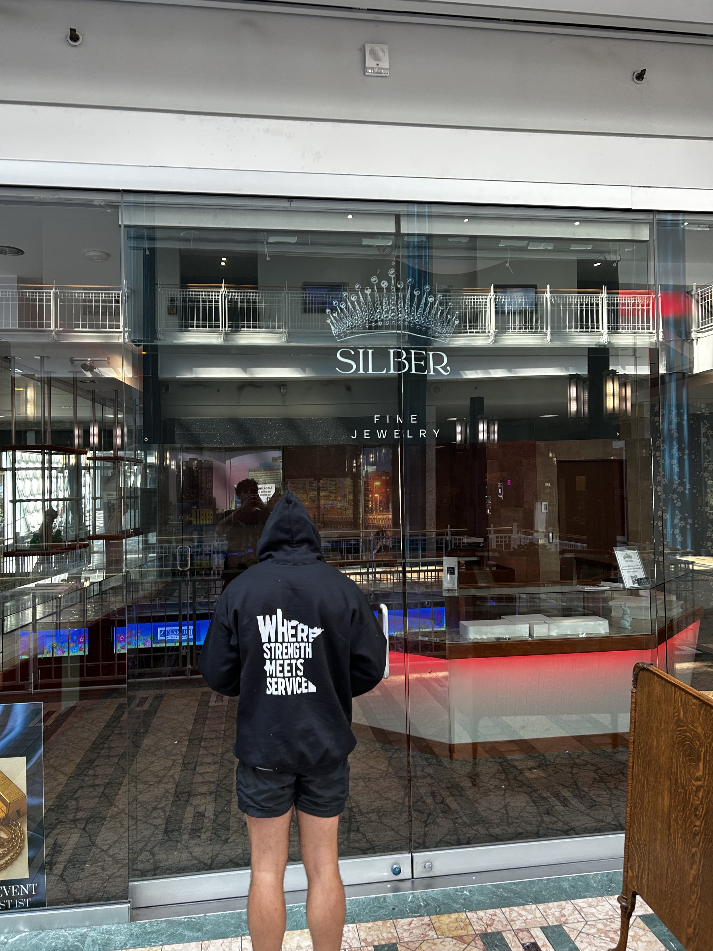 Collegiate Power Movers serving Burnsville, Minnesota