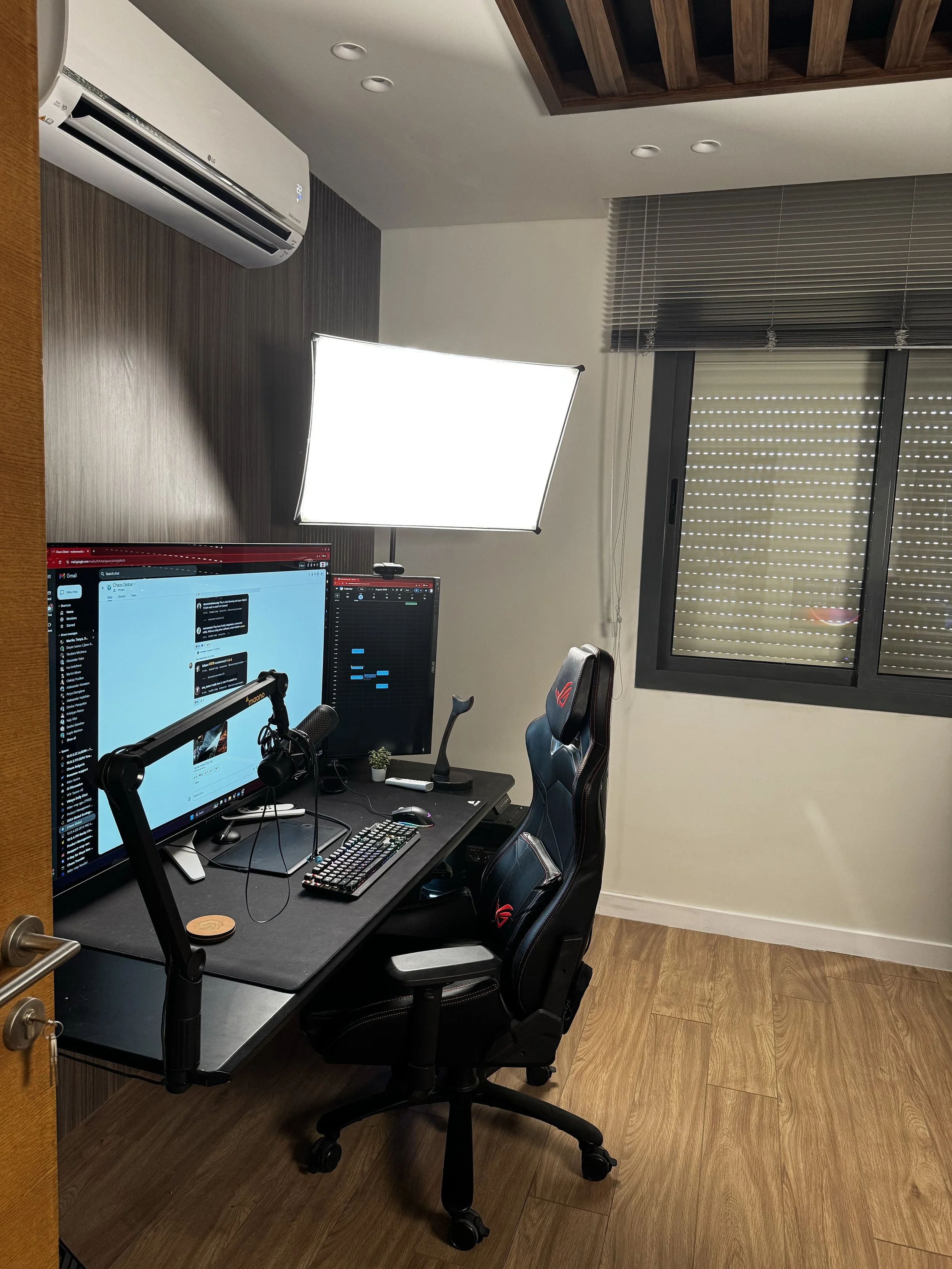 Office setup 02 detail 02