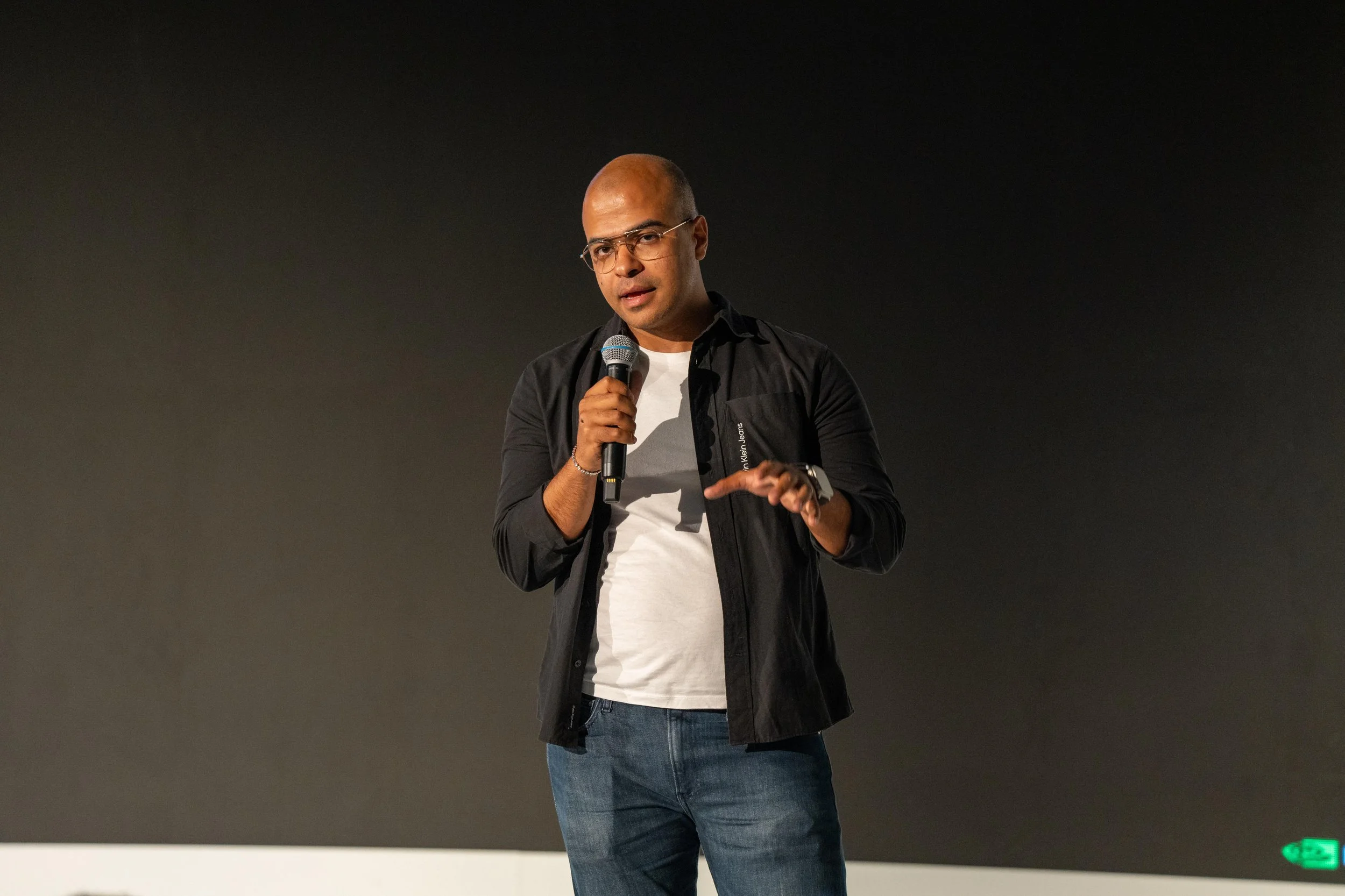 Muhammed Hamed speaking at NVIDIA Studio Nights 5