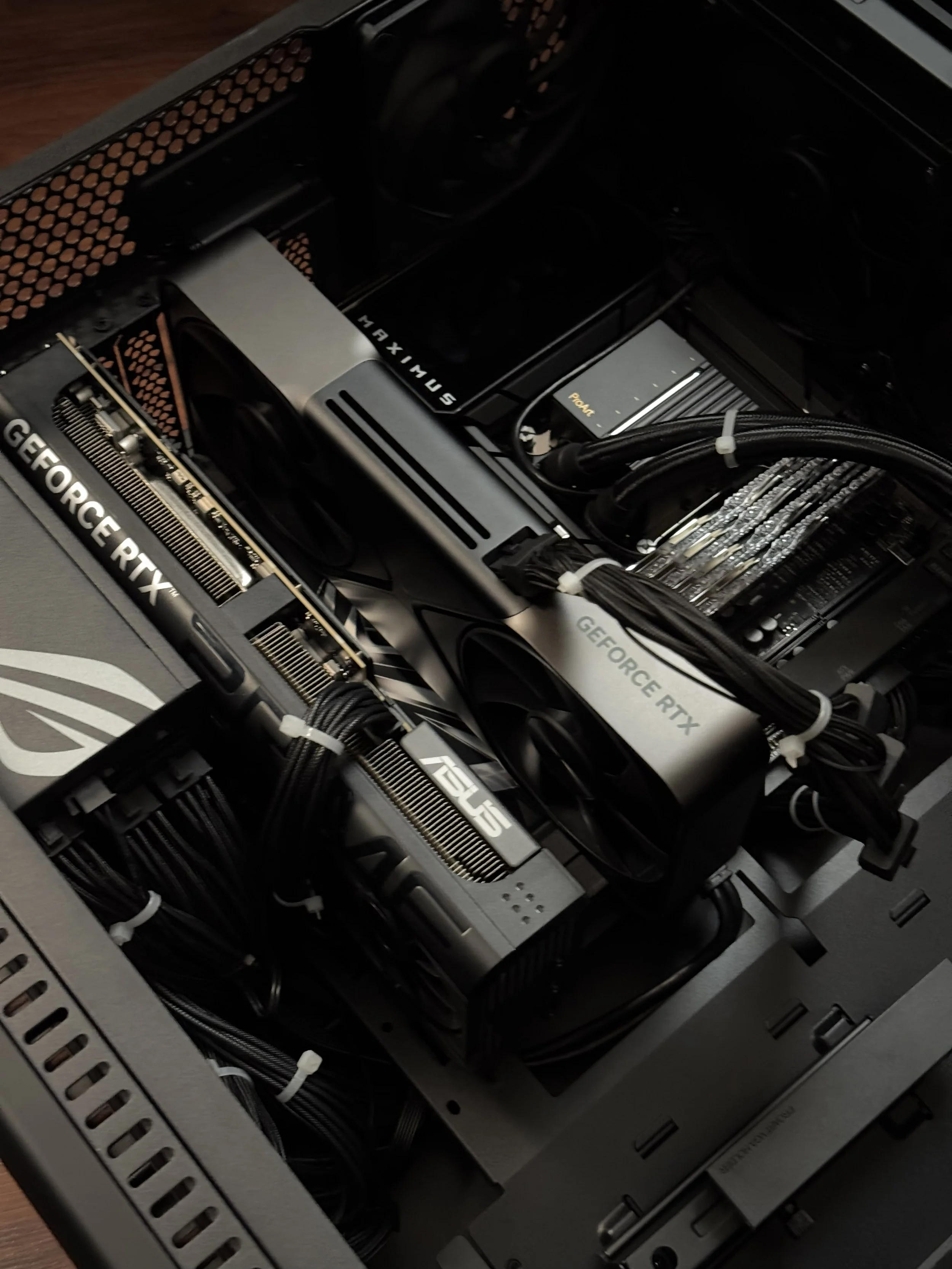 High-end workstation with two RTX 5090 GPUs