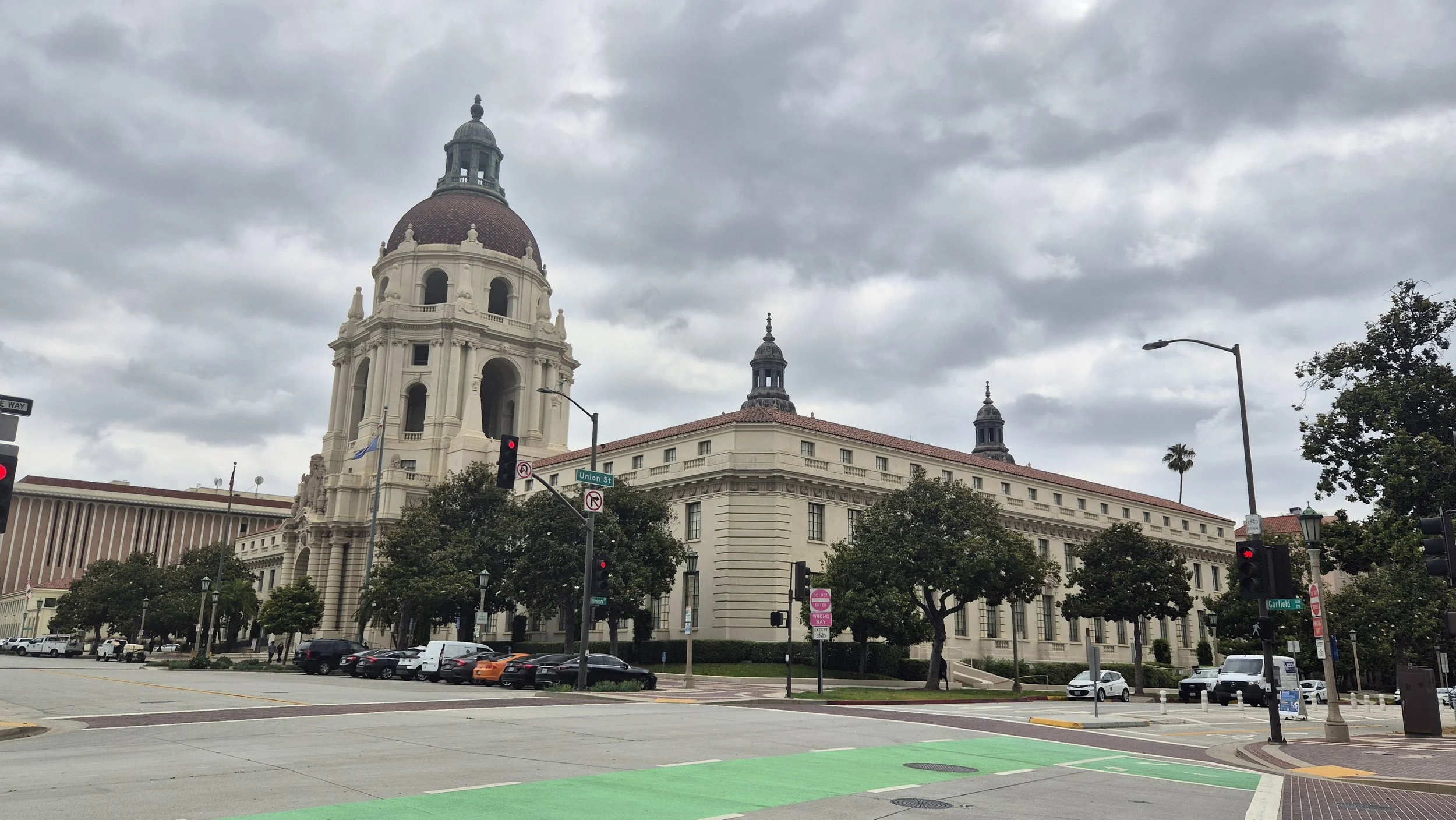Pasadena City Hall, Travelling Pandas in Los Angeles