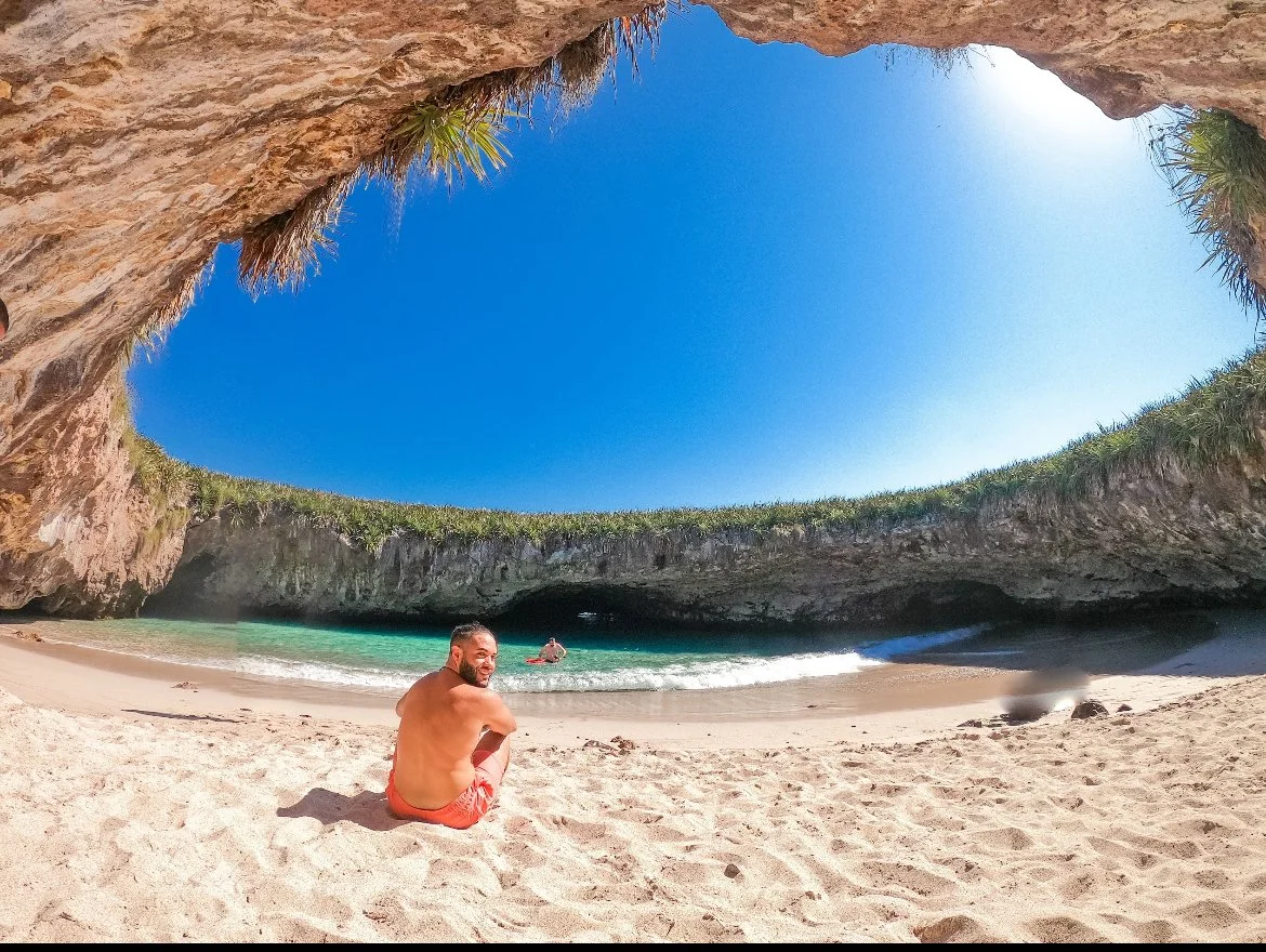 The Spanglish Nomad - Backpacking Journey