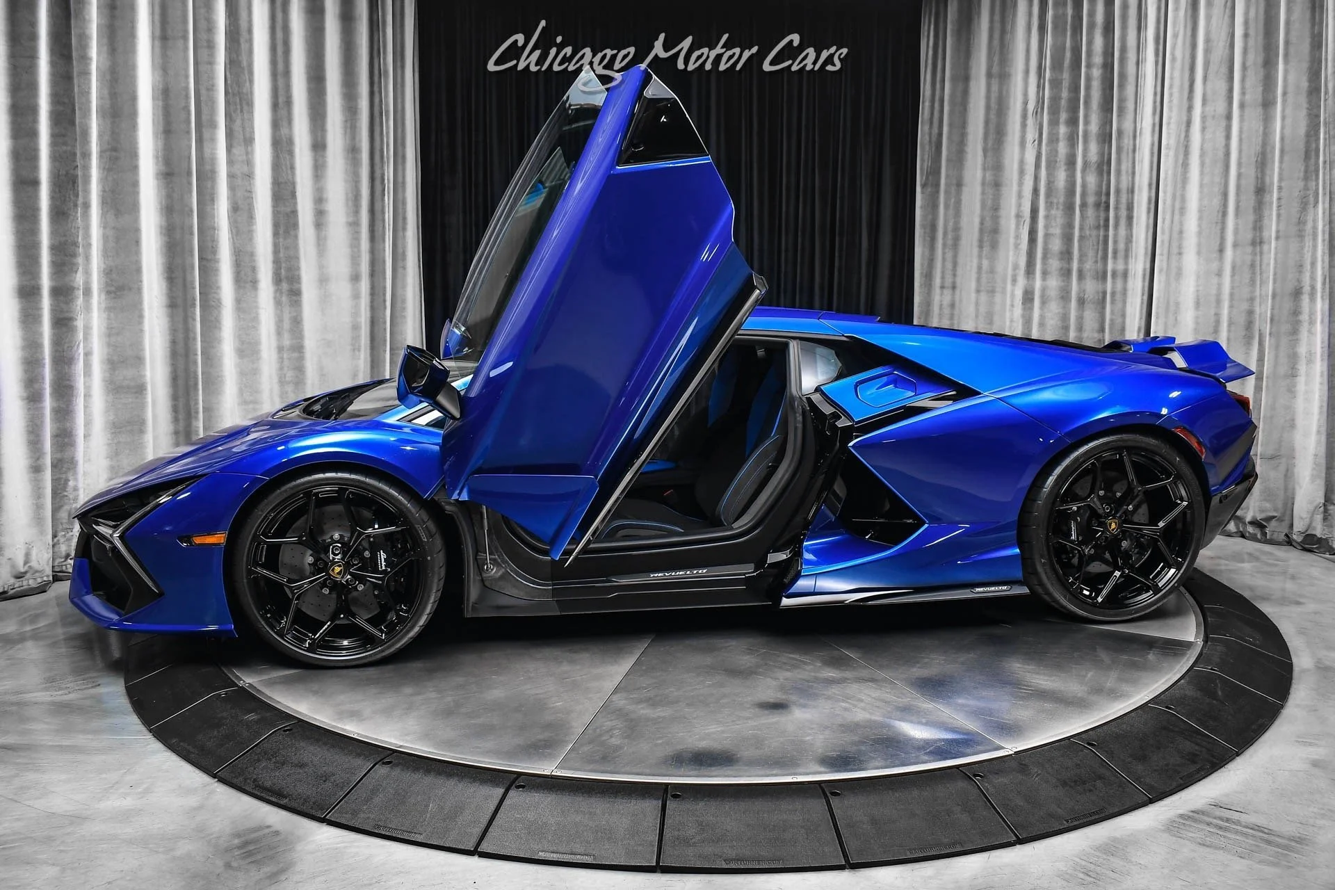 2025 Lamborghini Revuelto