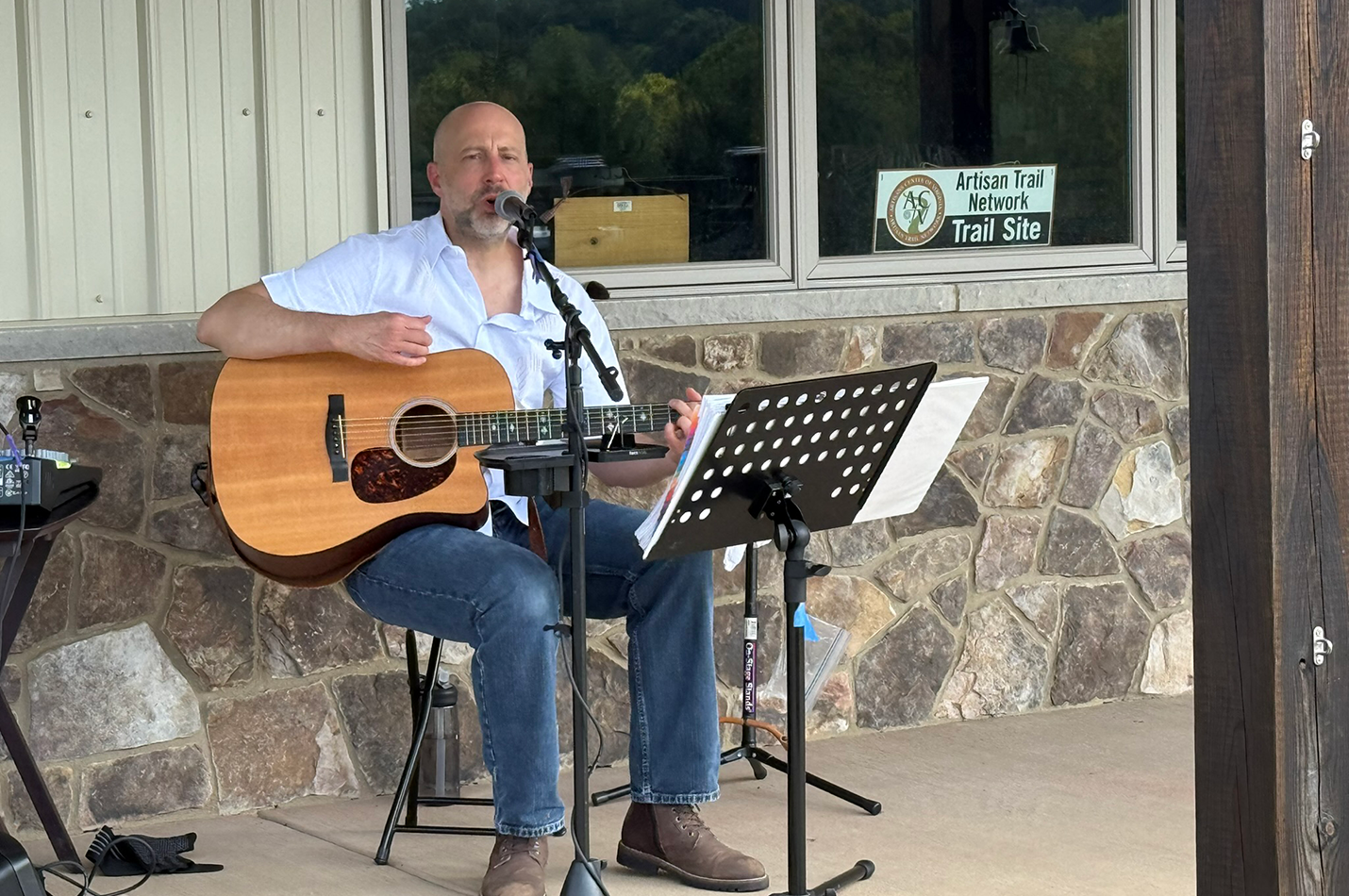 Live Music Bruce Lowe