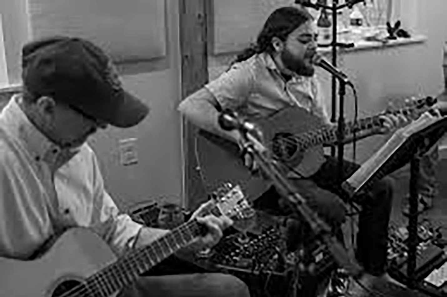 Live Music Dylan Page & Friends