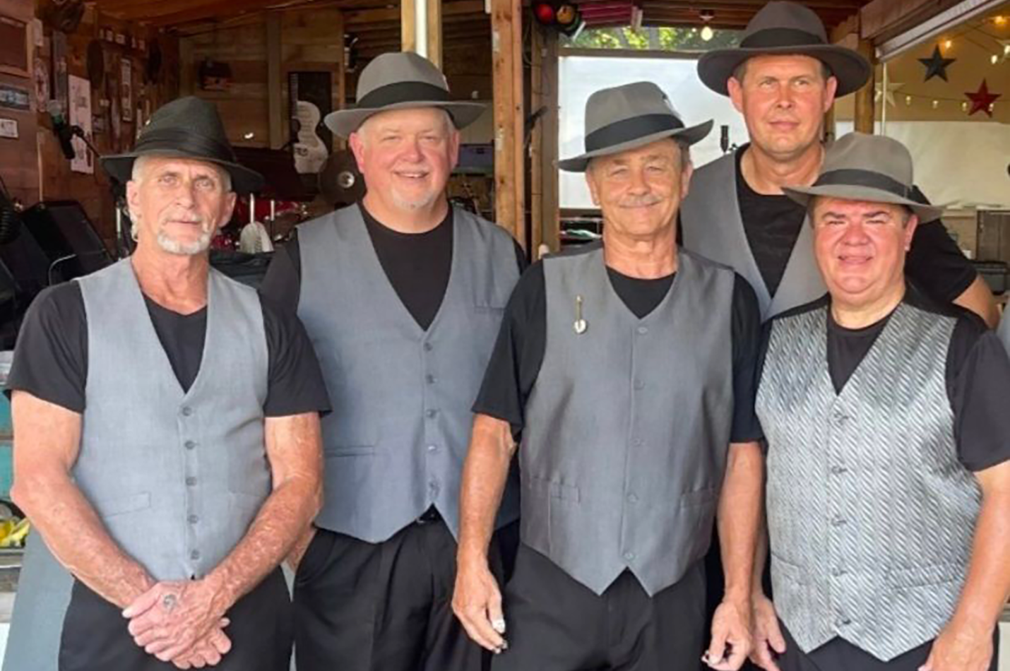 Live Music Dark Hollow Band
