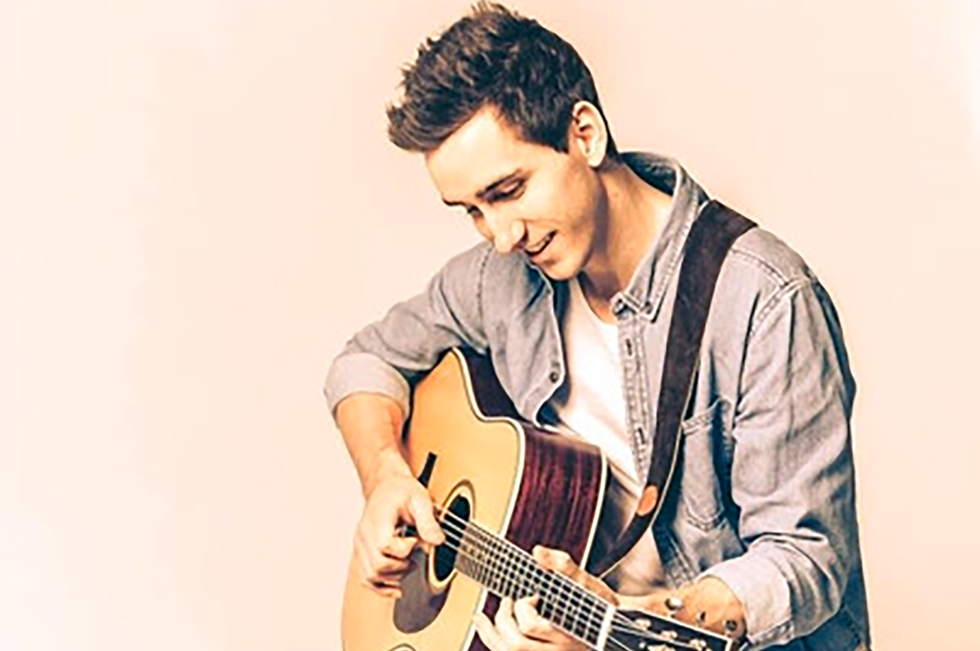 Live Music Luke Andrews