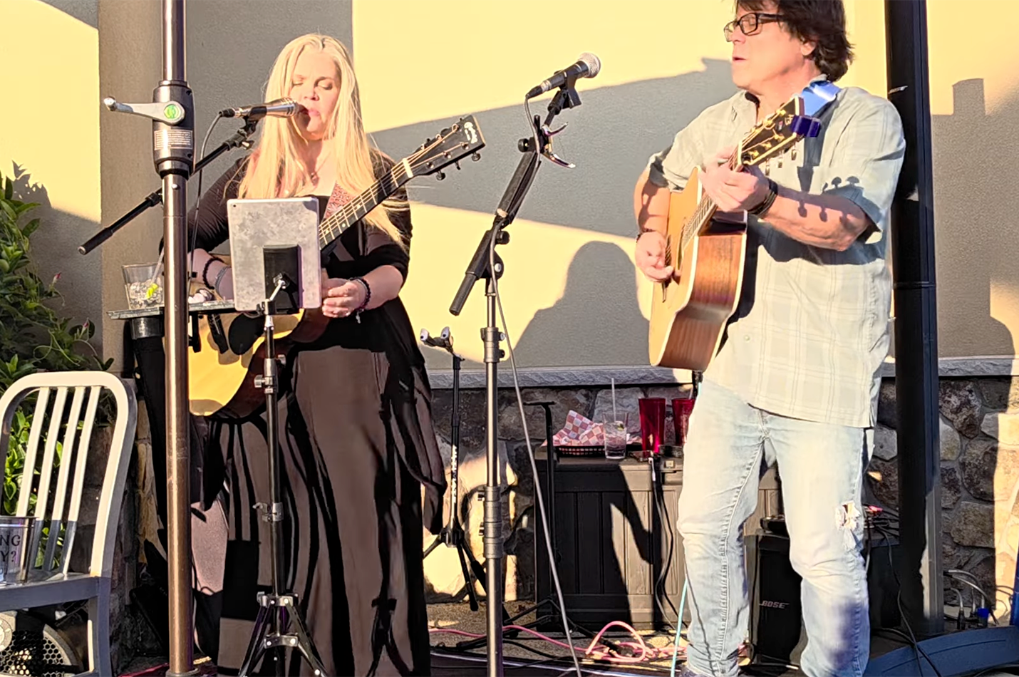 Live Music DM Shift