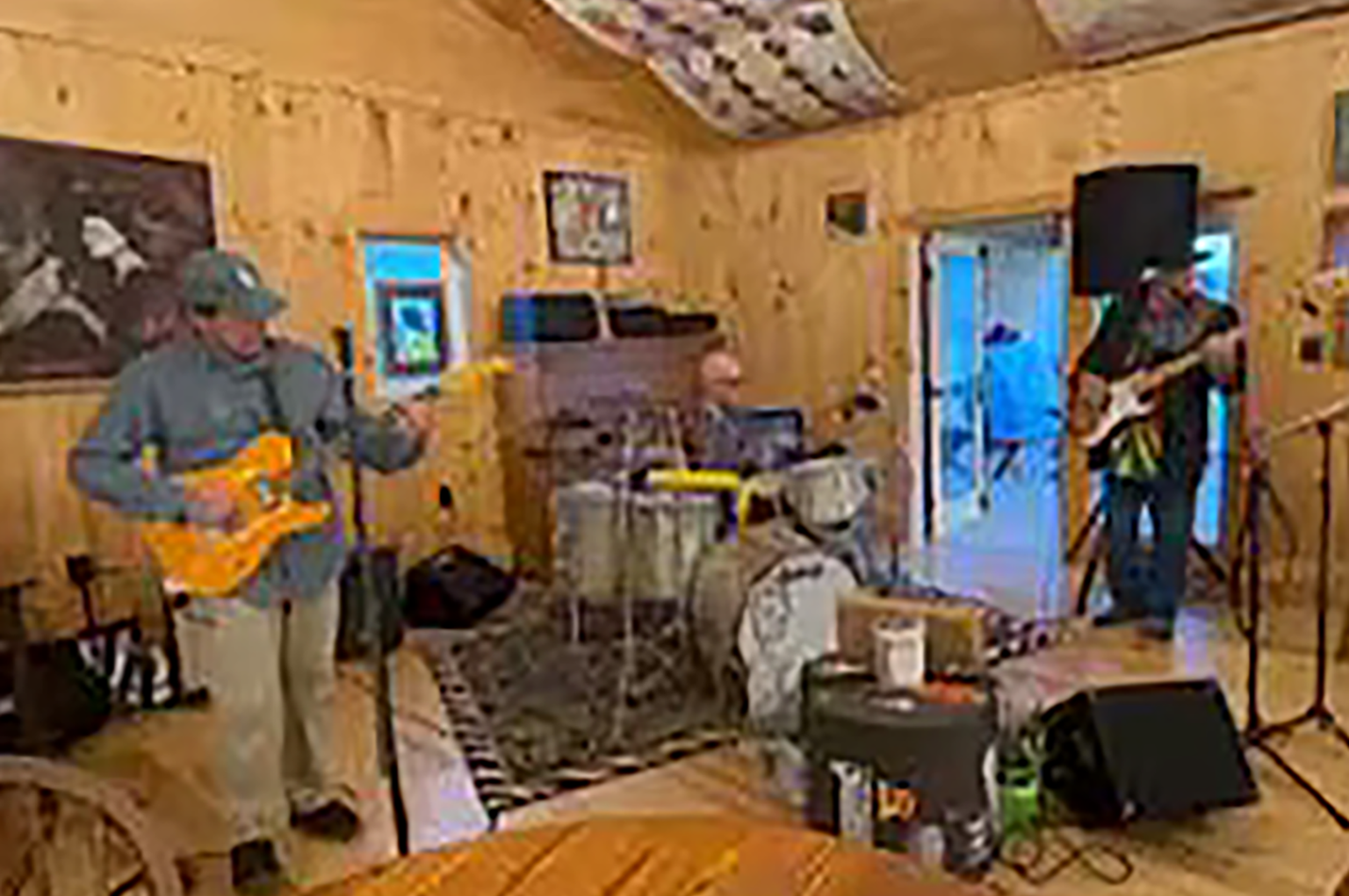Live Music The Shacktones