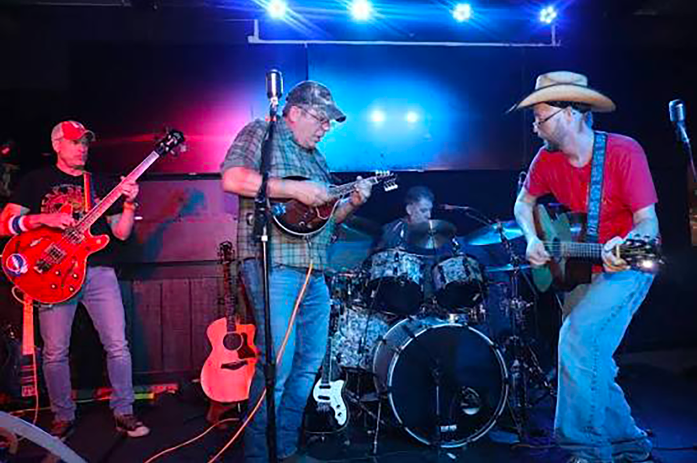 Live Music Trailin Smoke