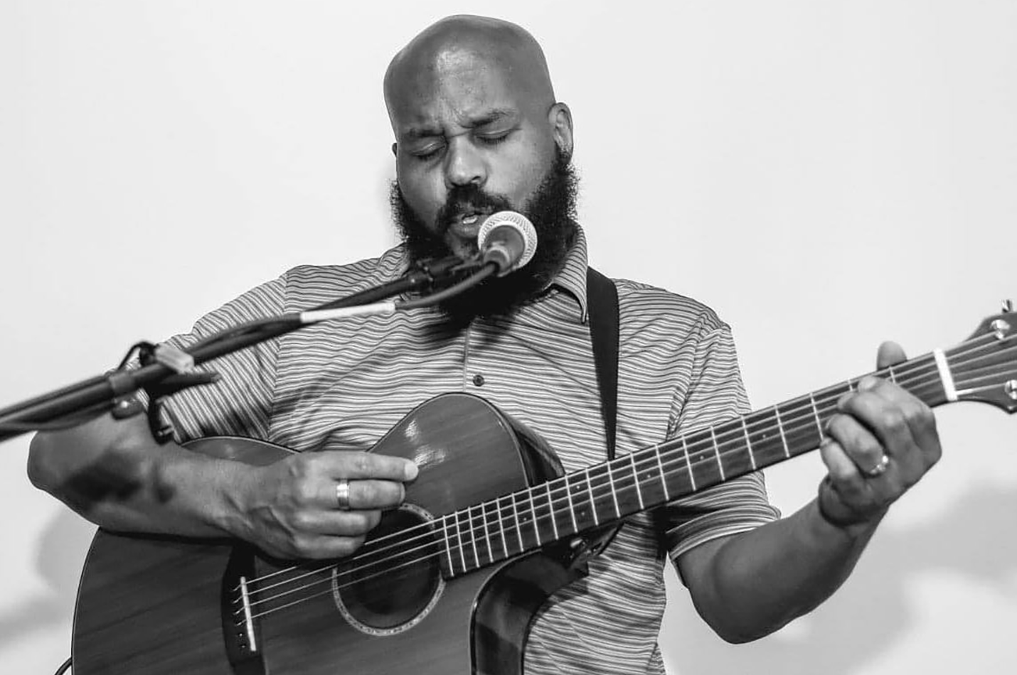 Live Music Chris Rall