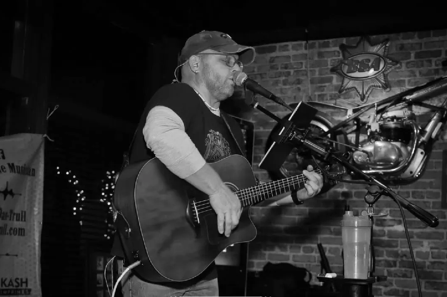 Live Music Dan Trull - St Patricks Day Weekend