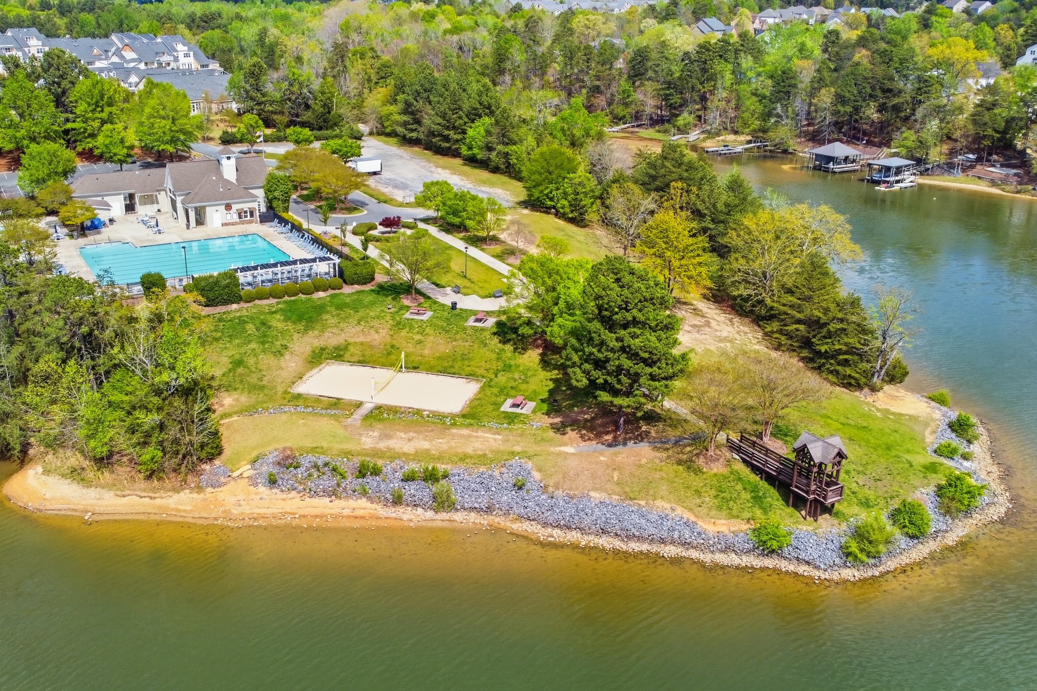 Tega Cay park and community pool