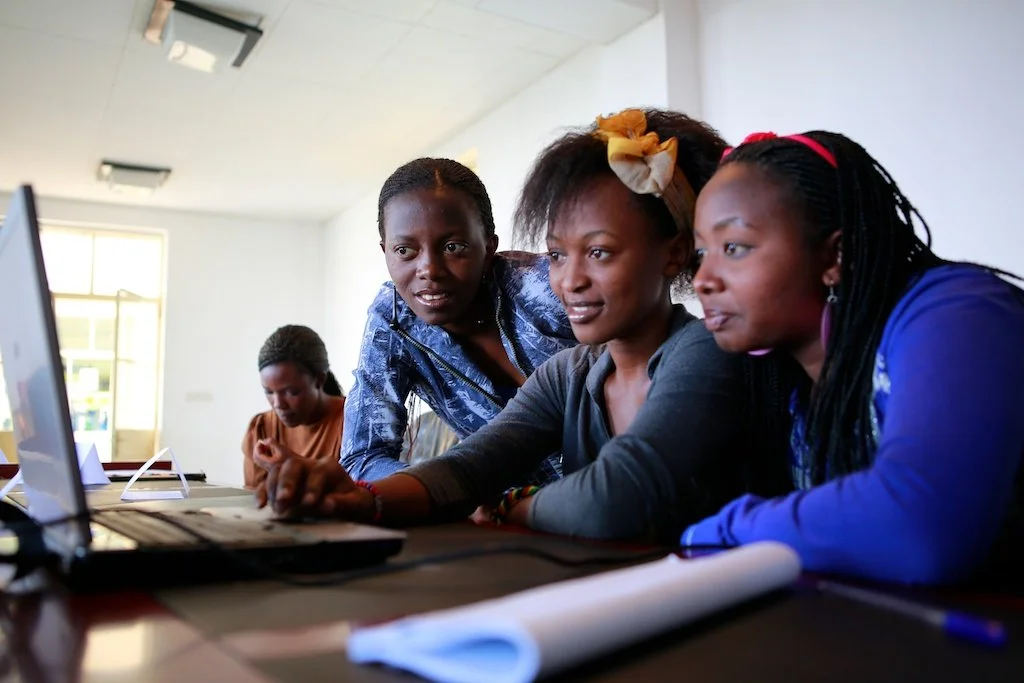 Young people in conversation, Kind Kulture