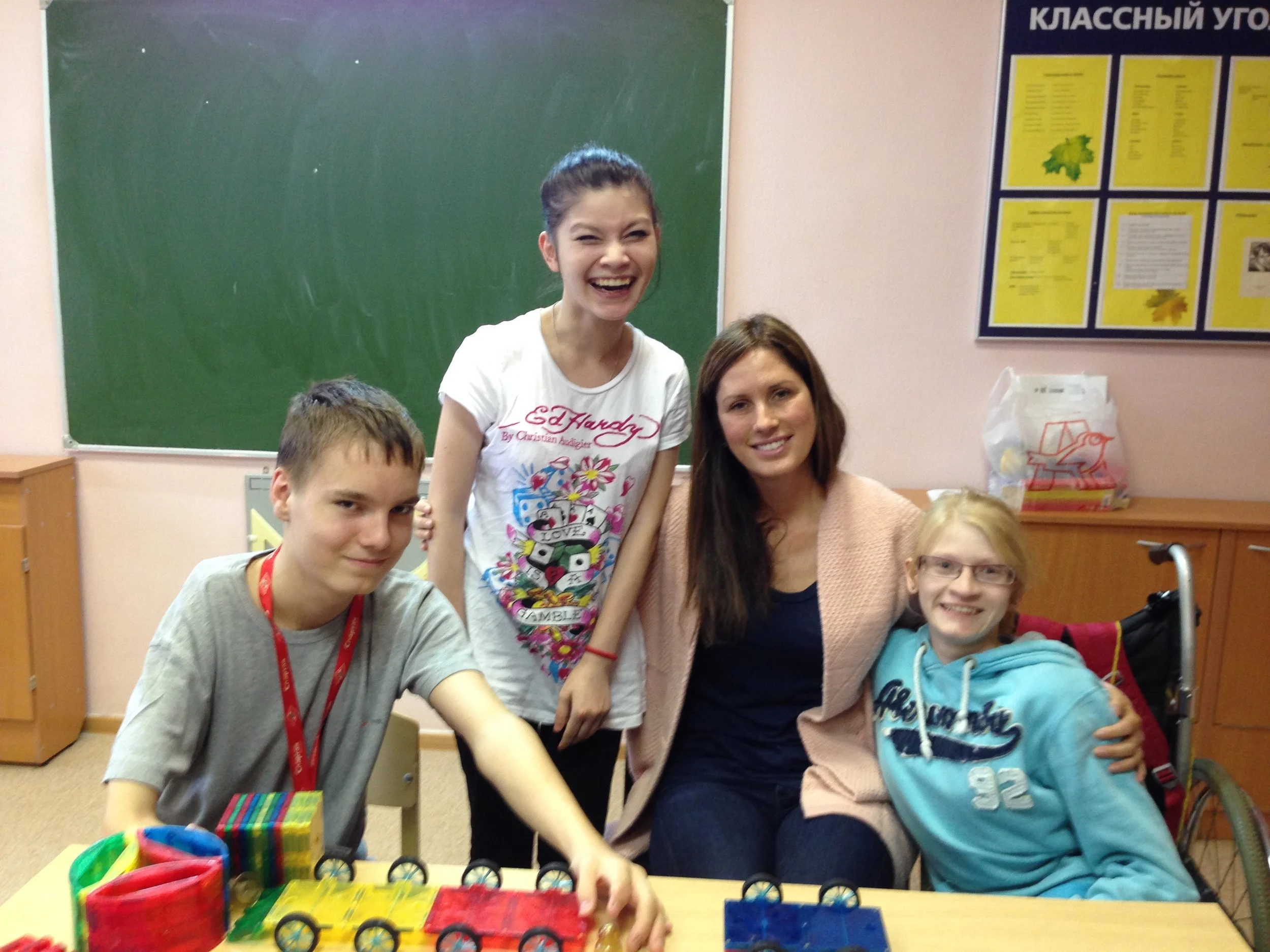 Ukraine — children receiving aid