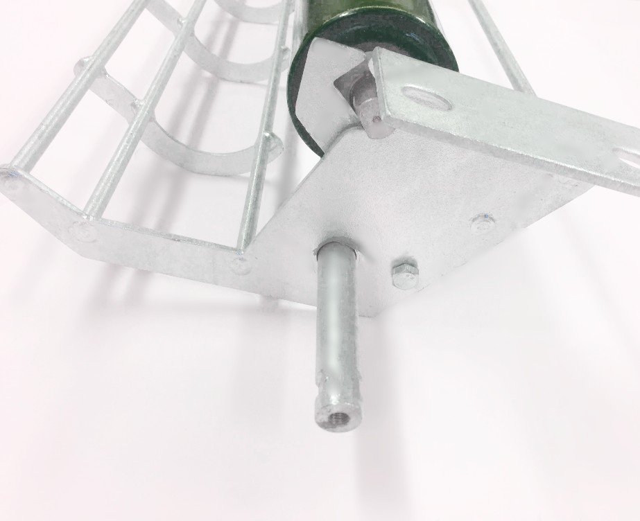 Conveyor return roller cradle assembly