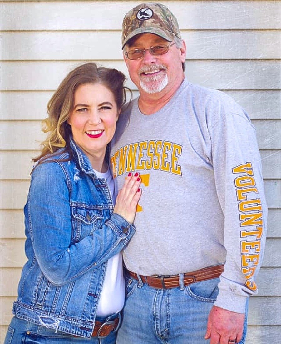 Tara McDaniel and Ronnie, owners of Southside Cafe in Paris, TN