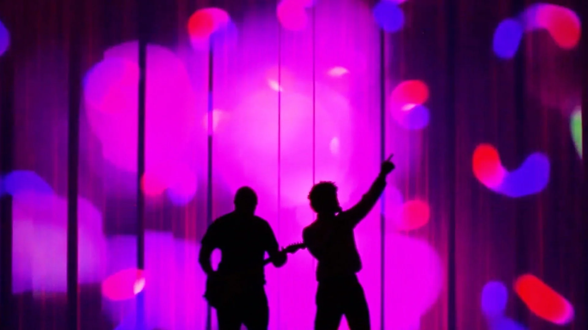 Still from Curtain live performance